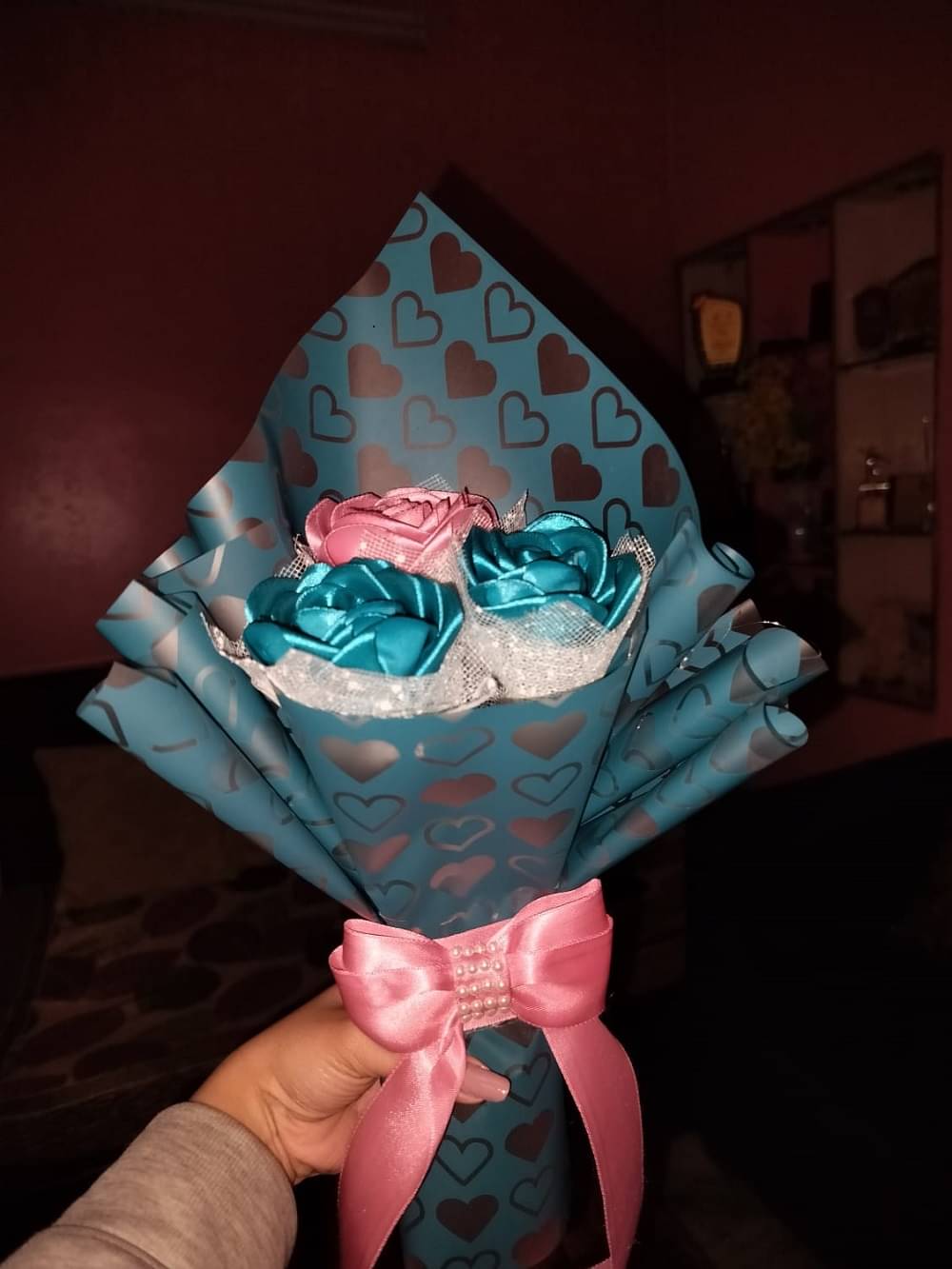     			petal crafted - Blue Rose Artificial Flower ( Pack of 1 )