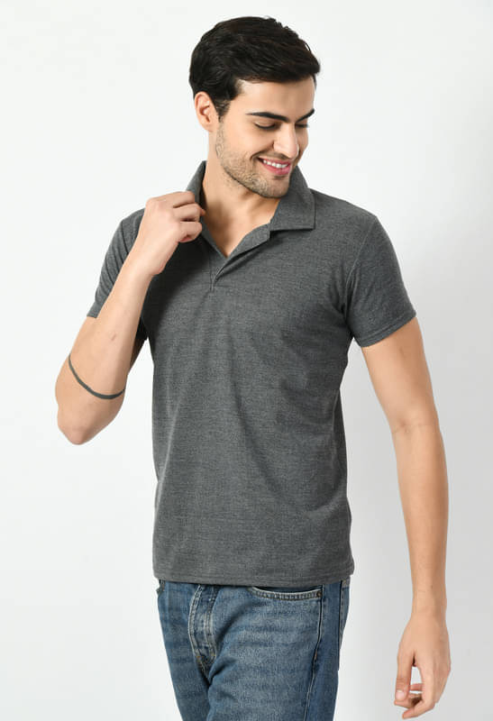    			IndiWeaves Men Polyester Regular Fit Solid T-Shirt ( Grey )