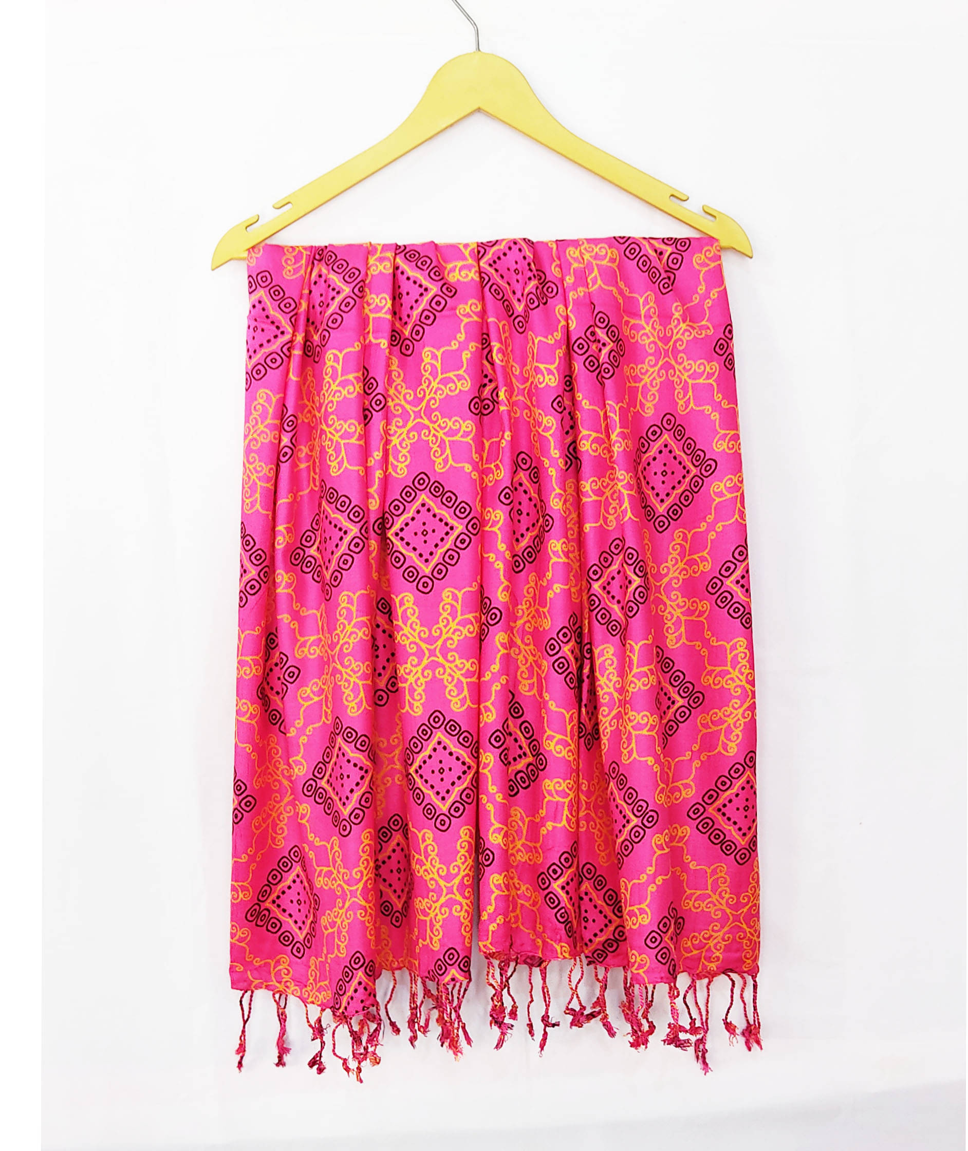 Pink Lime Stole Red Rayon Women's Scarf ( Pack of 1 )     			Pink Lime Stole Red Rayon Women's Scarf ( Pack of 1 )