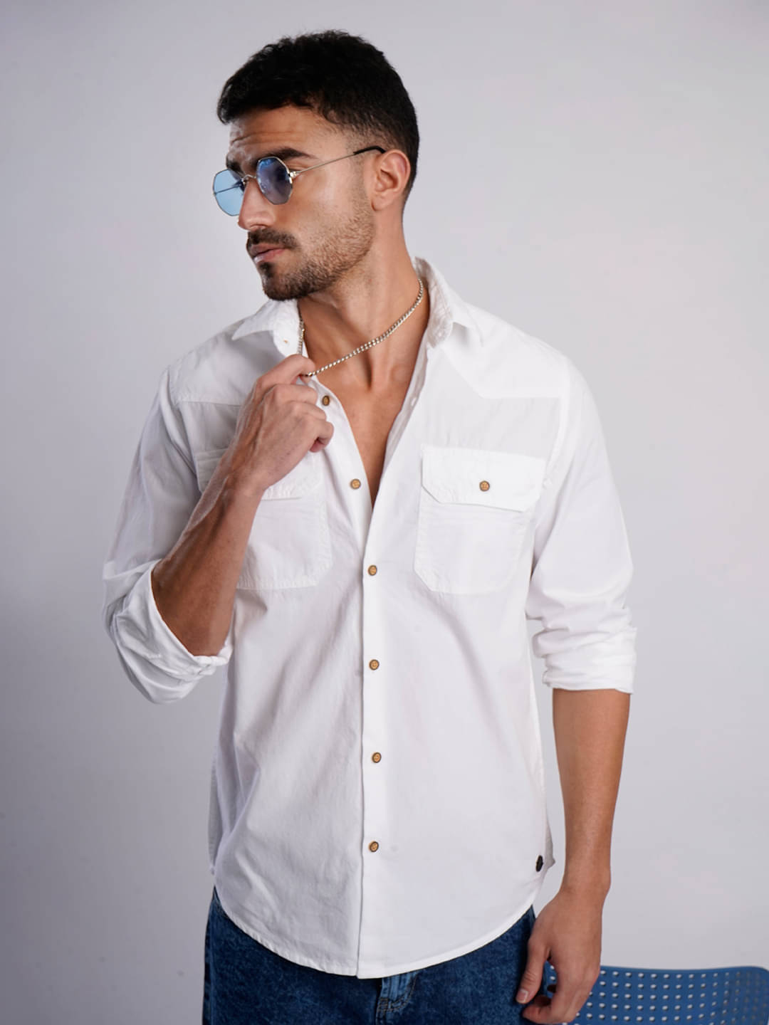 Bene Kleed 100% Cotton Regular Fit Solids Full Sleeves Men's Casual Shirt - White ( Pack of 1 )     			Bene Kleed 100% Cotton Regular Fit Solids Full Sleeves Men's Casual Shirt - White ( Pack of 1 )