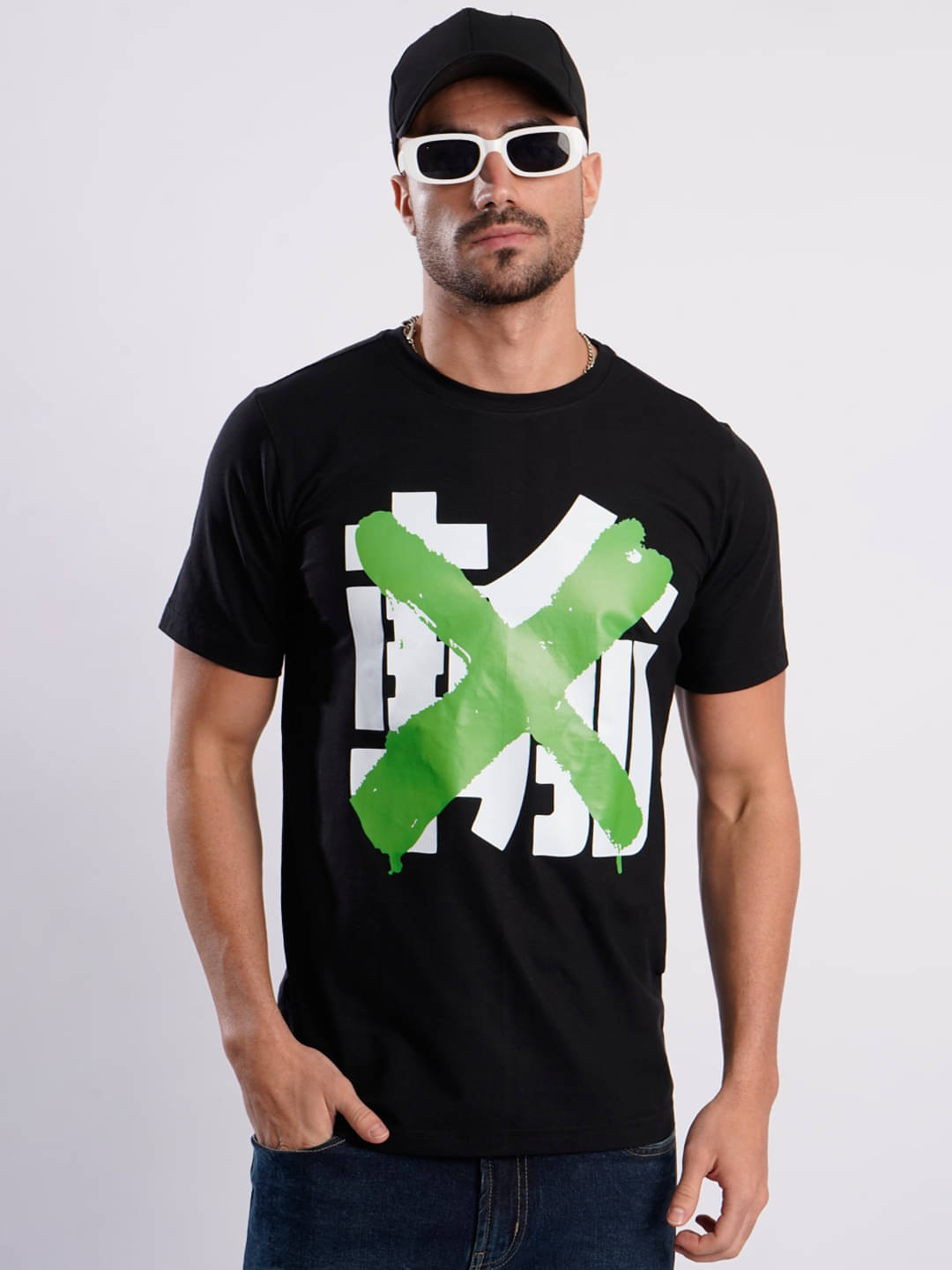     			Bene Kleed Men Cotton Blend Regular Fit Printed T-Shirt ( Black )