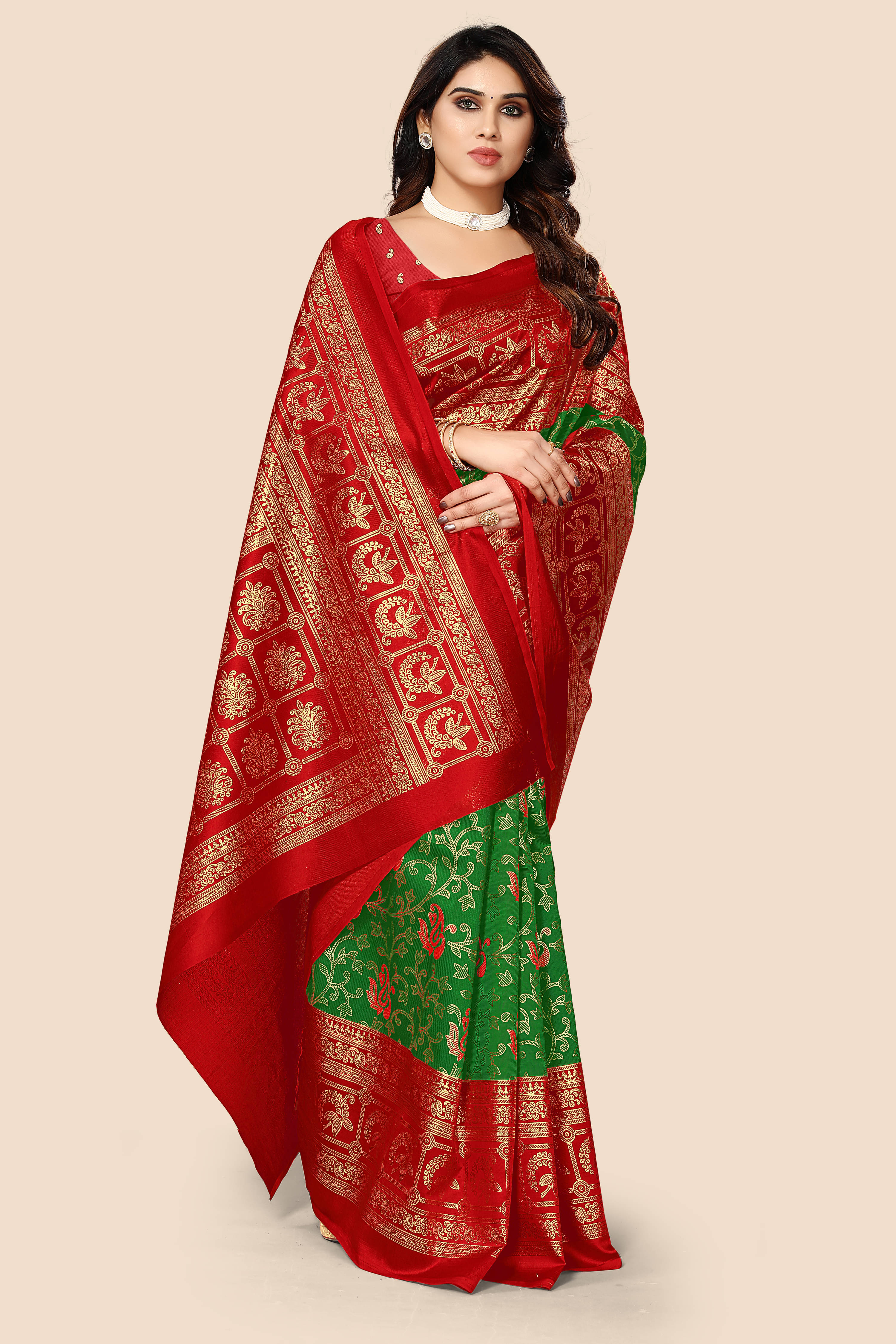 Maayro Mysore Silk Printed Saree With Unstitched Blouse Piece ( Green ) Maayro Mysore Silk Printed Saree With Unstitched Blouse Piece ( Green )
