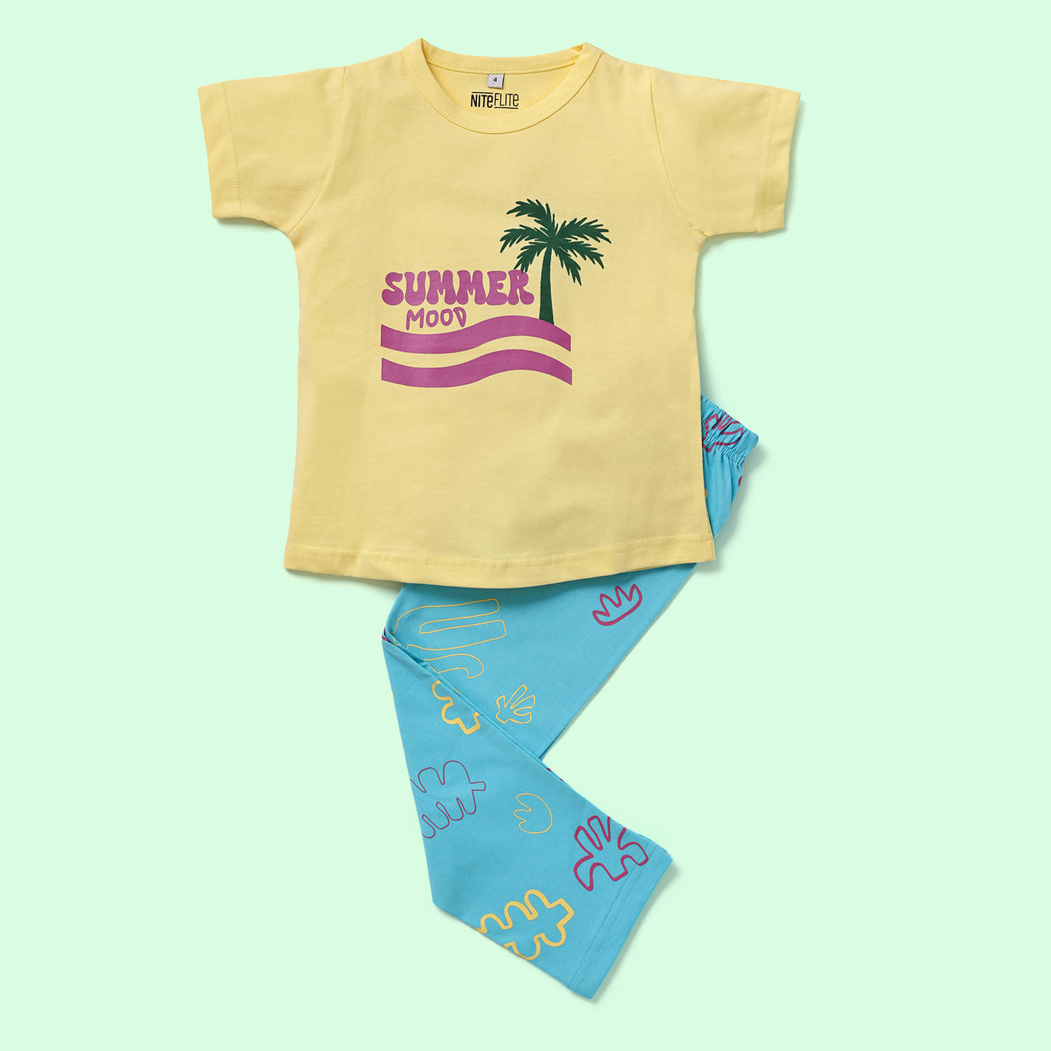     			Nite Flite Pack of 1 Girls Cotton Nightsuit Set ( Multicolor )