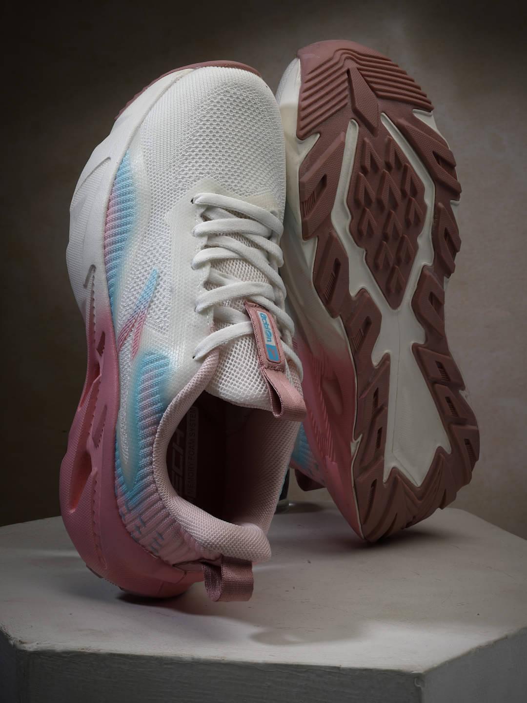 Action - White Women's Running Shoes Action - White Women's Running Shoes