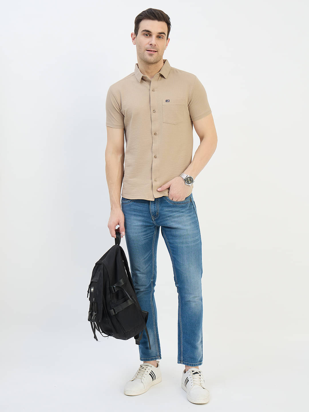 Array Men Cotton Regular Fit Self Design T-Shirt ( Brown ) Array Men Cotton Regular Fit Self Design T-Shirt ( Brown )