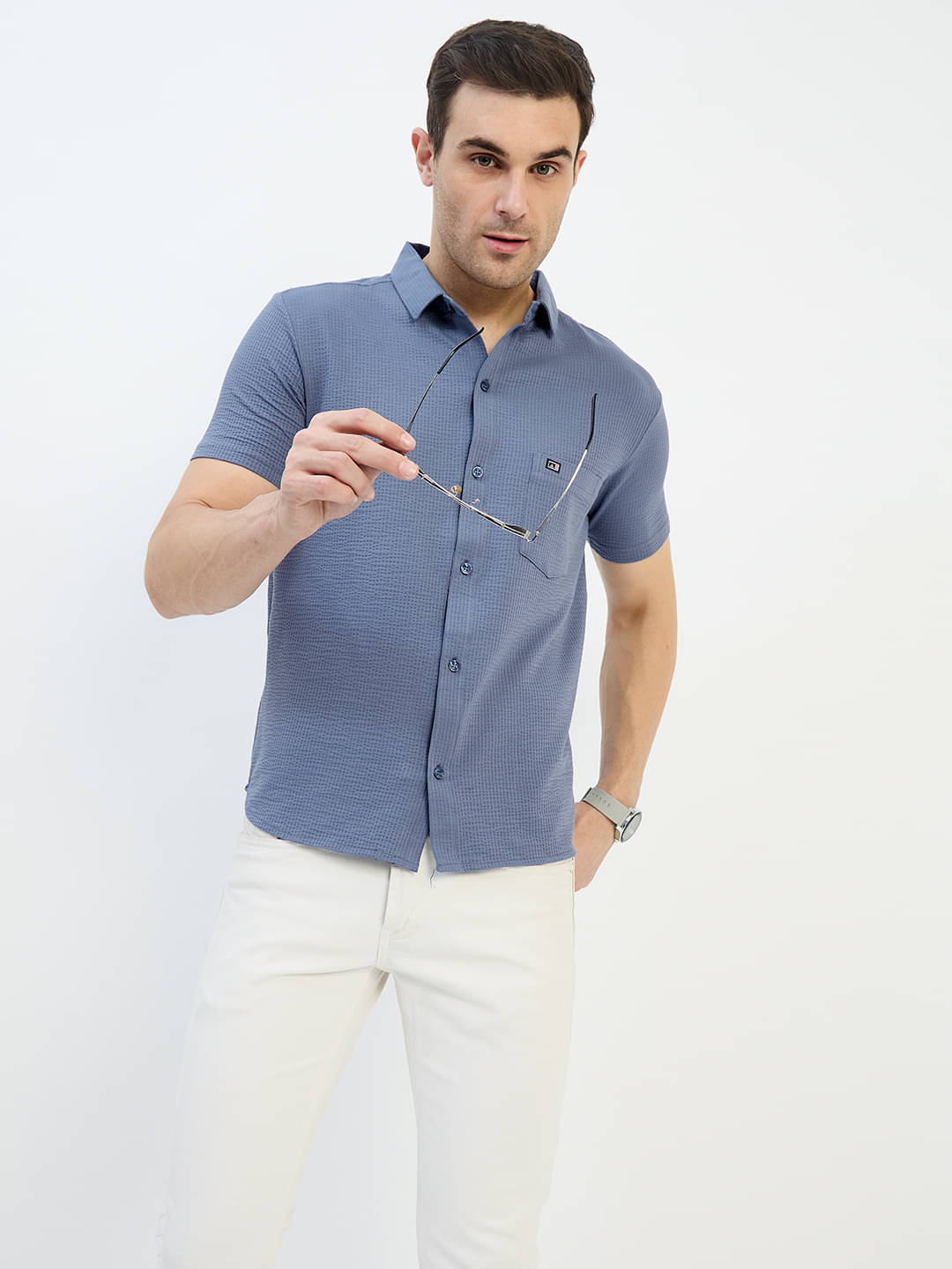 Array Men Cotton Regular Fit Self Design T-Shirt ( Blue ) Array Men Cotton Regular Fit Self Design T-Shirt ( Blue )