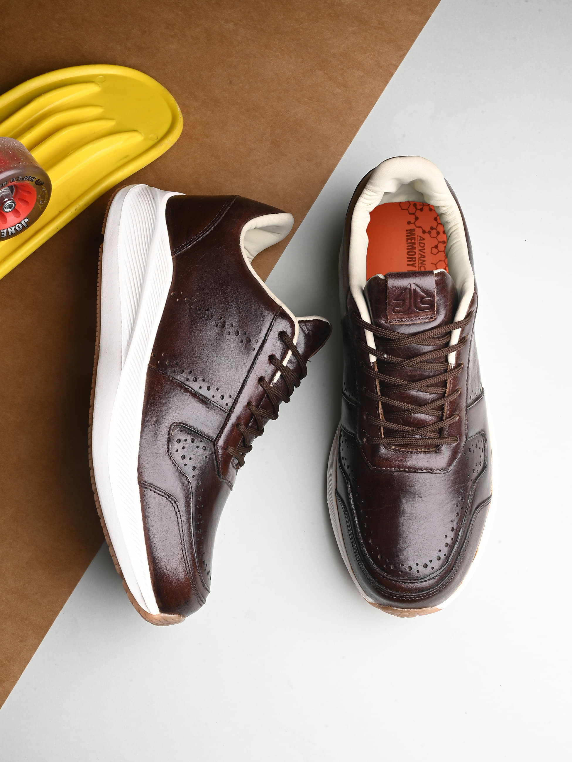     			OFF LIMITS HENRY Brown Men's Sneakers