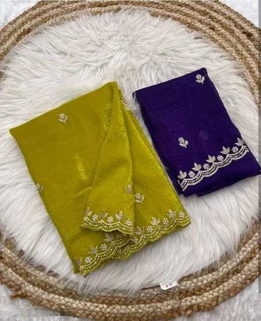     			Sanwariya Silk Chiffon Embellished Saree With Unstitched Blouse Piece ( Yellow )