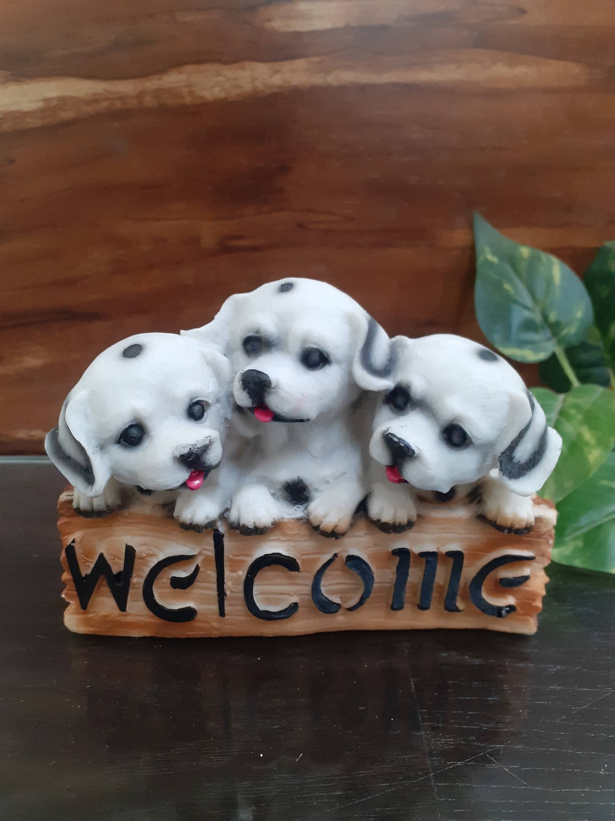 Spreading Smiles Animal Showpiece 22 cm - Pack of 1 Spreading Smiles Animal Showpiece 22 cm - Pack of 1