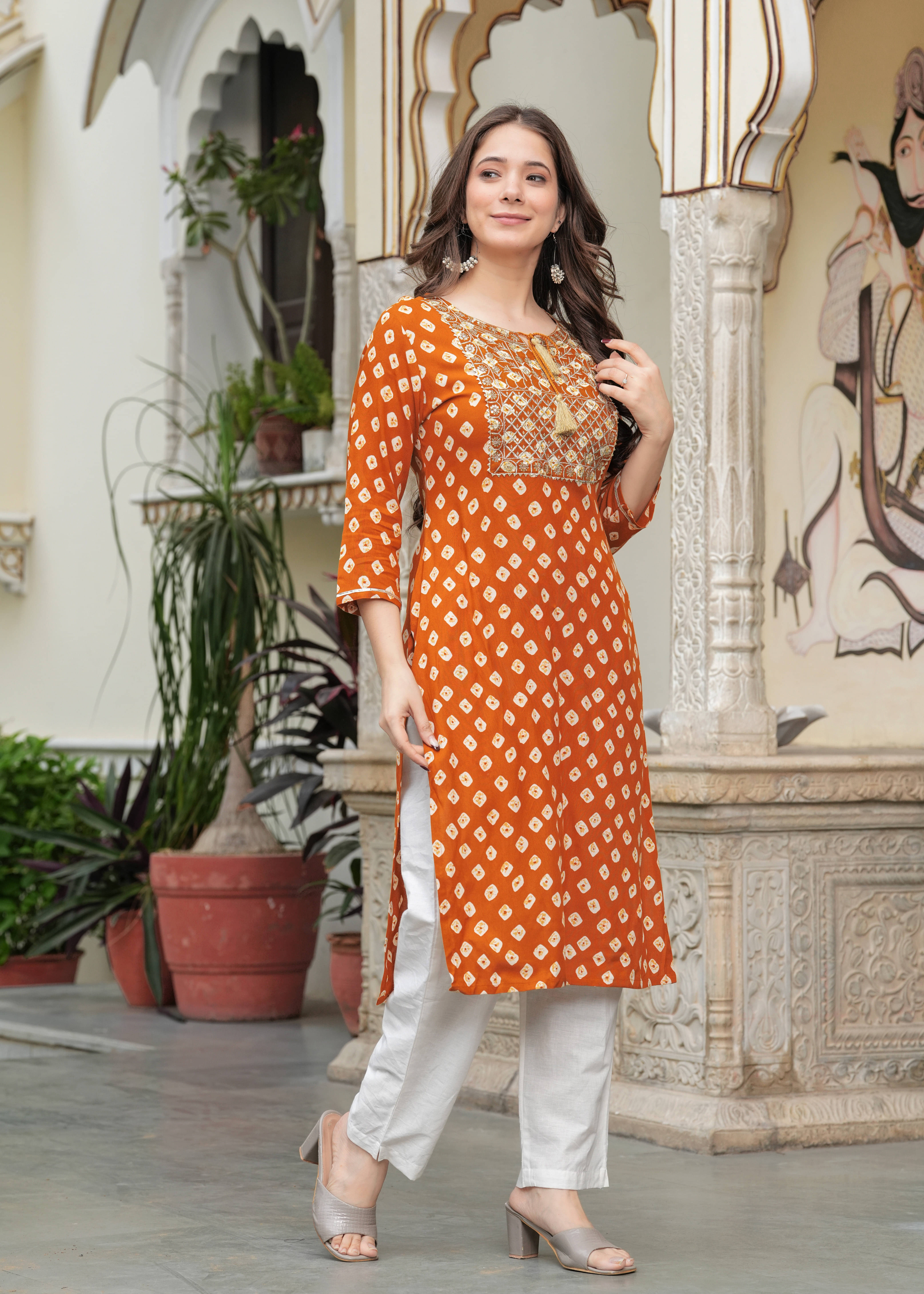Udati Kaliya Women's Rayon Embroidered Straight Kurti - ( Orange )     			Udati Kaliya Women's Rayon Embroidered Straight Kurti - ( Orange )