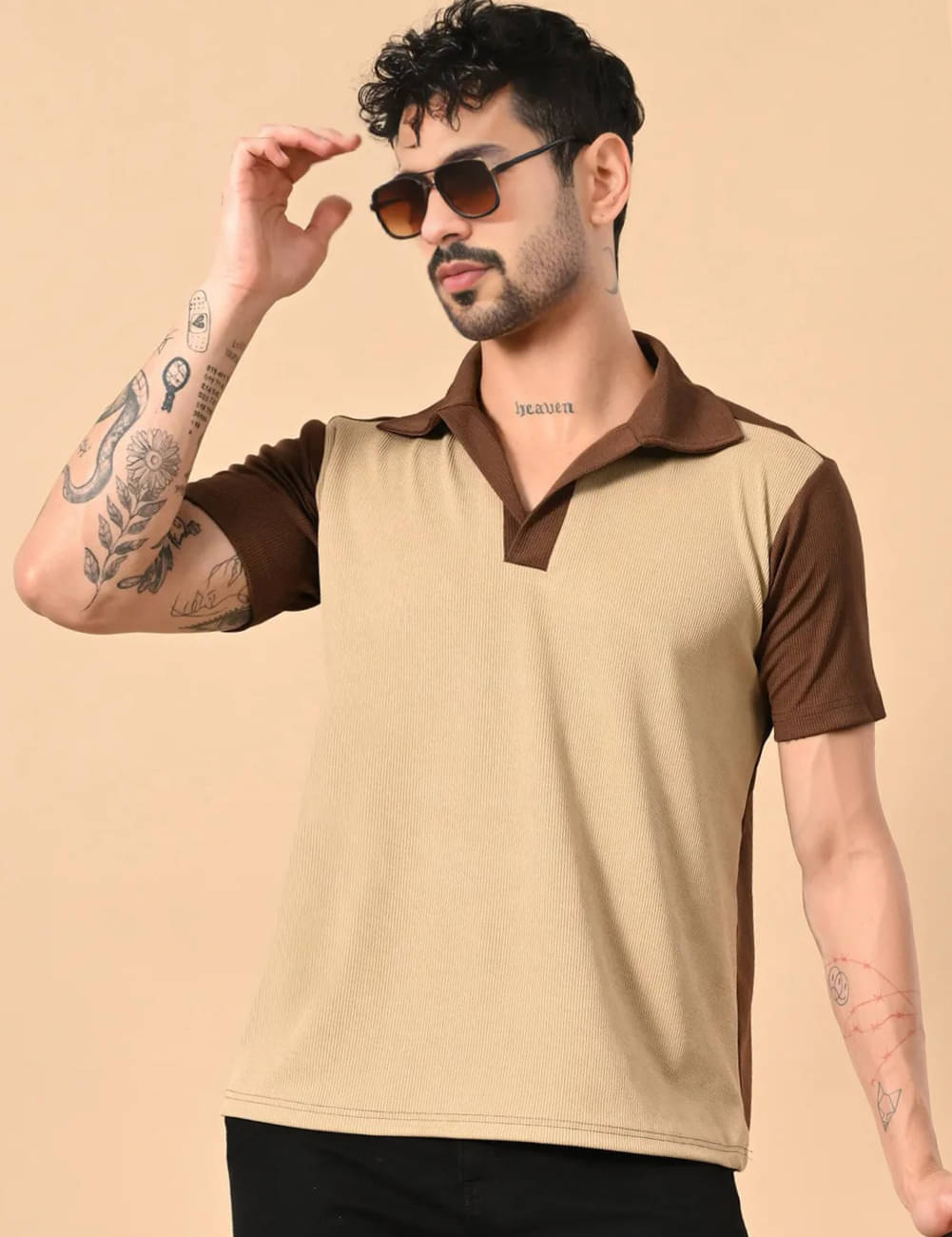     			VIOUR Men Elastane Regular Fit Popcorn Textured Polo T Shirt ( Beige )