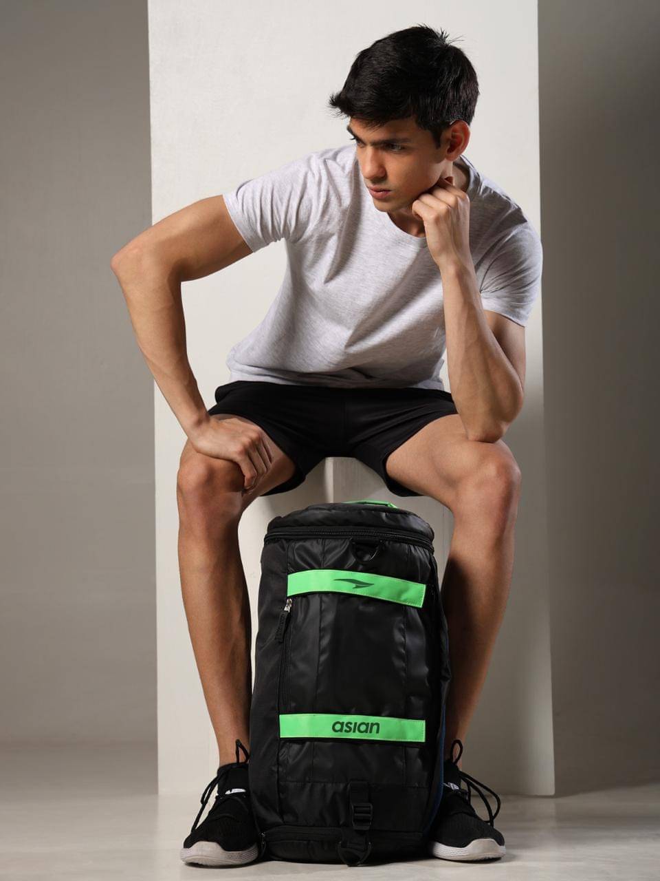     			ASIAN Synthetic Green 20 Ltrs Gym Bag