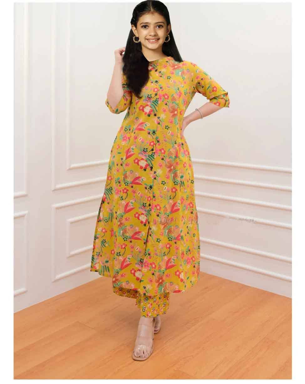 Bholukart Girls Cotton Blend Kurti with Pants ( Pack of 1 , Yellow )