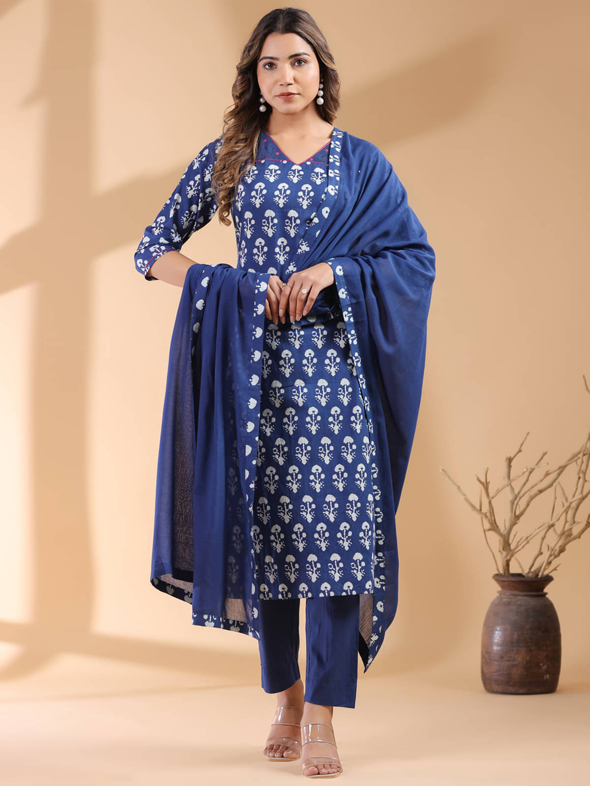     			Janasya Women Cotton Printed Straight Kurti With Pants ( Navy Blue )