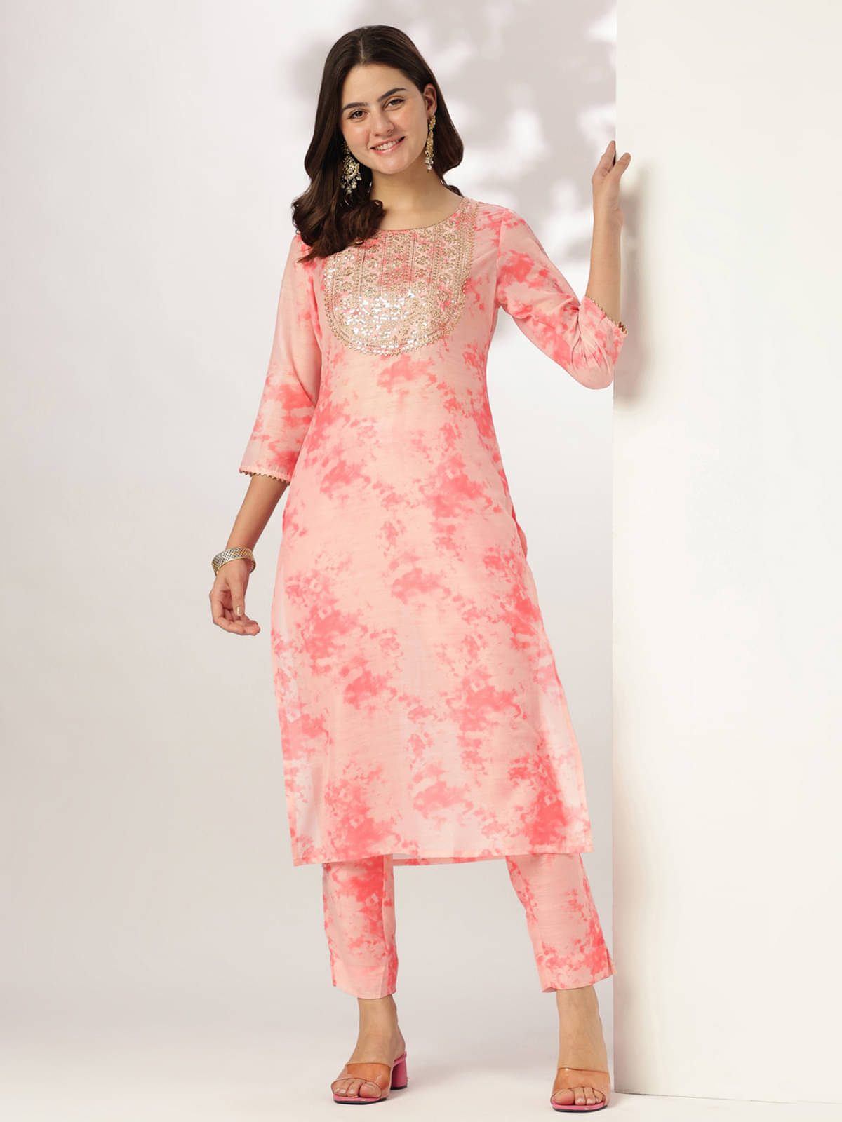     			Janasya Women Silk Blend Dyed Straight Kurti With Pants ( Peach )