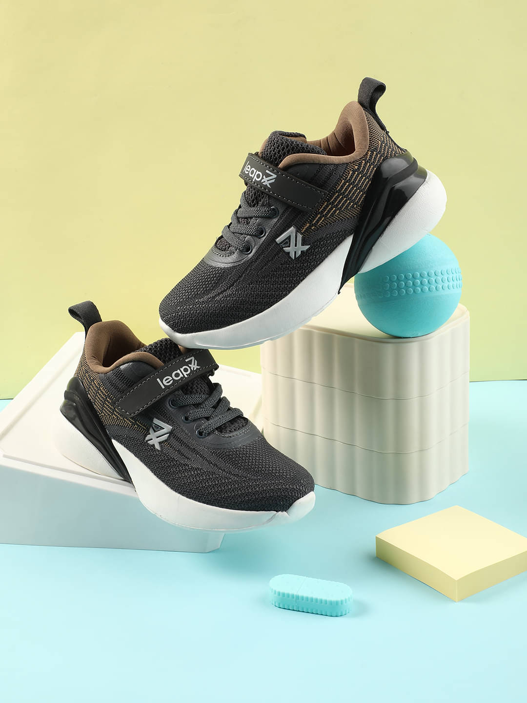     			Liberty - Dark Grey Boy's Running Shoes ( 1 Pair )