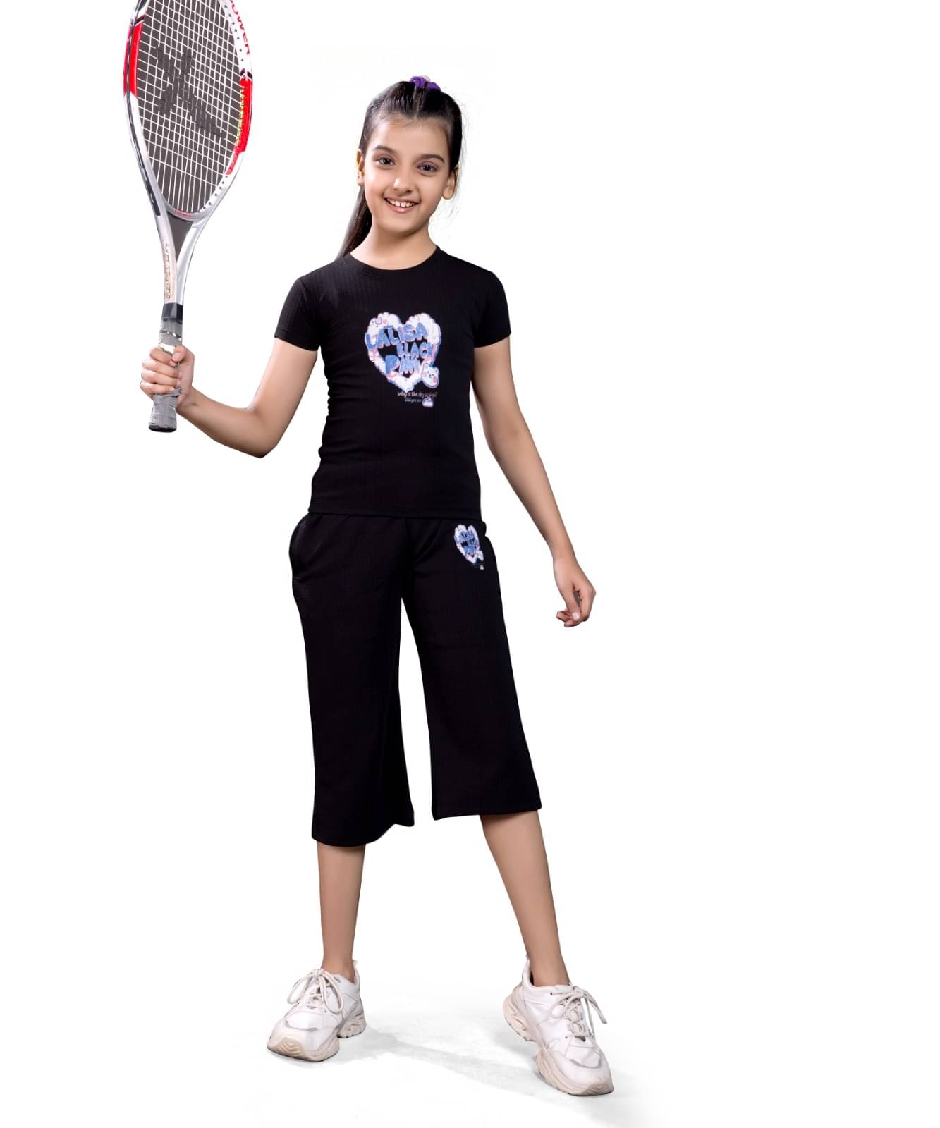 Little Funky Pack of 1 Girls Cotton Blend T-shirt & Capris ( Black ) Little Funky Pack of 1 Girls Cotton Blend T-shirt & Capris ( Black )
