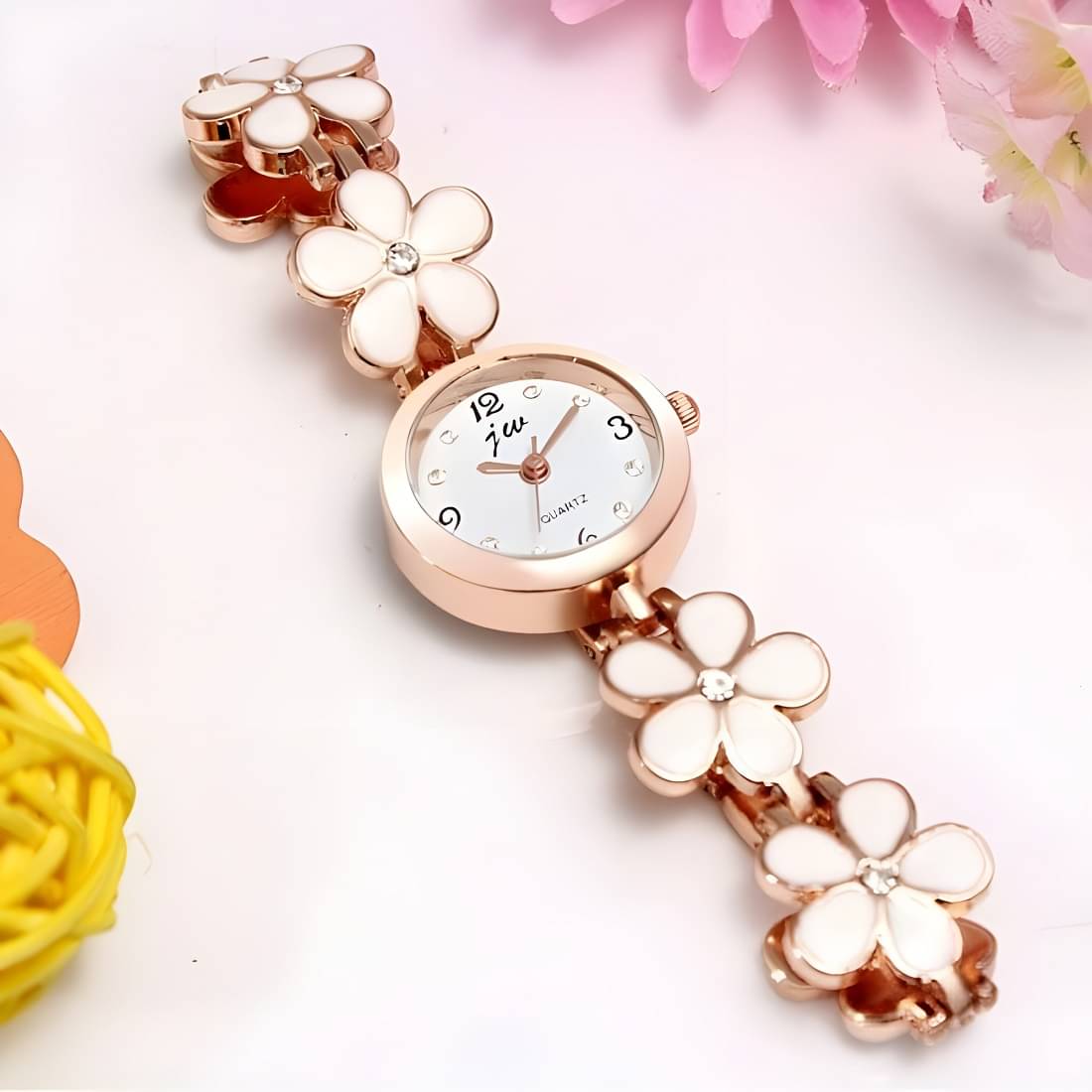     			DECLASSE White Dial Analog Girls Watch ( Pack of 1 )