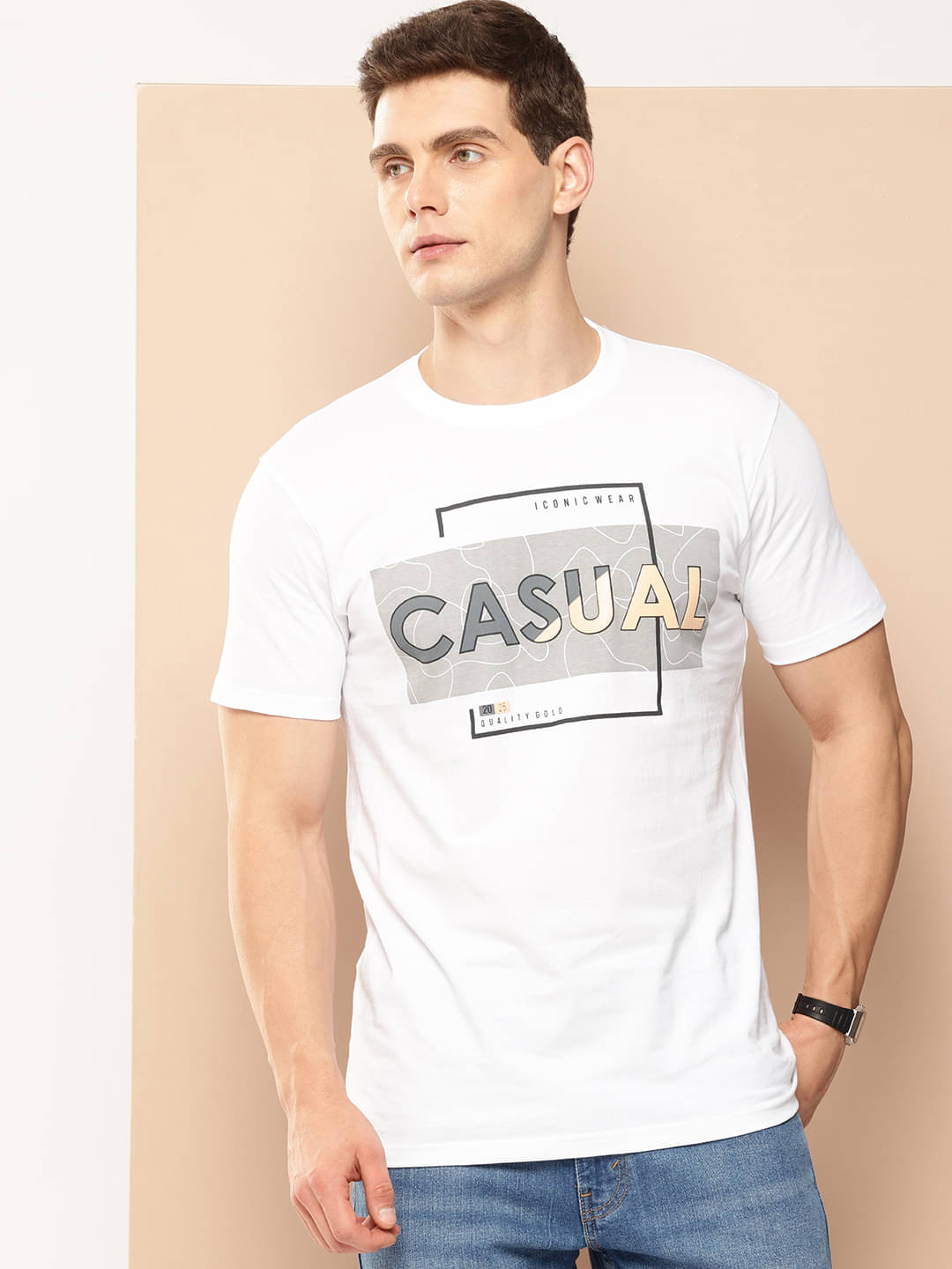 FROSEN FOX Men Cotton Blend Regular Fit Printed T-Shirt ( White )     			FROSEN FOX Men Cotton Blend Regular Fit Printed T-Shirt ( White )