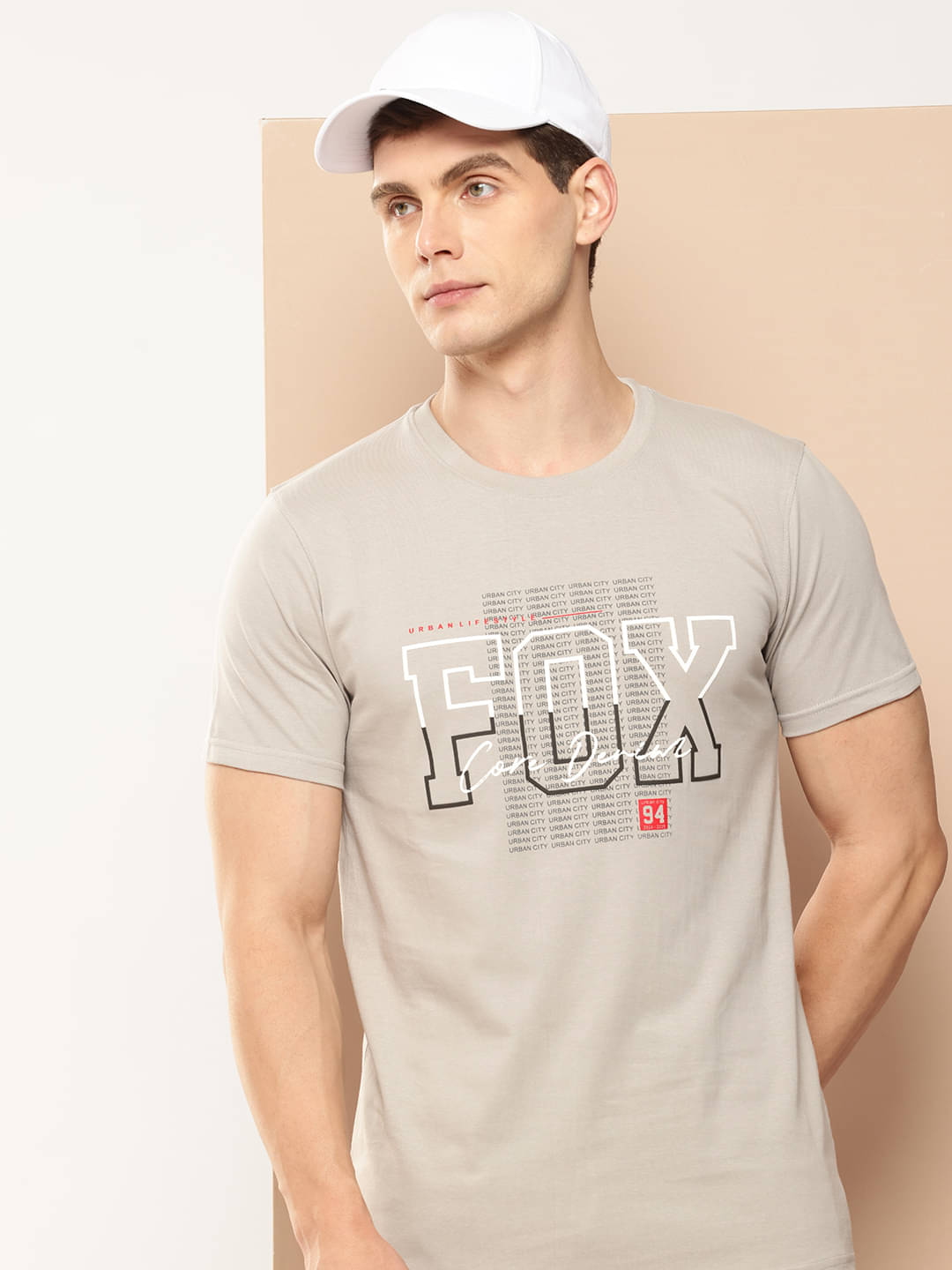     			FROSEN FOX Men Cotton Blend Regular Fit Self Design T-Shirt ( Grey )