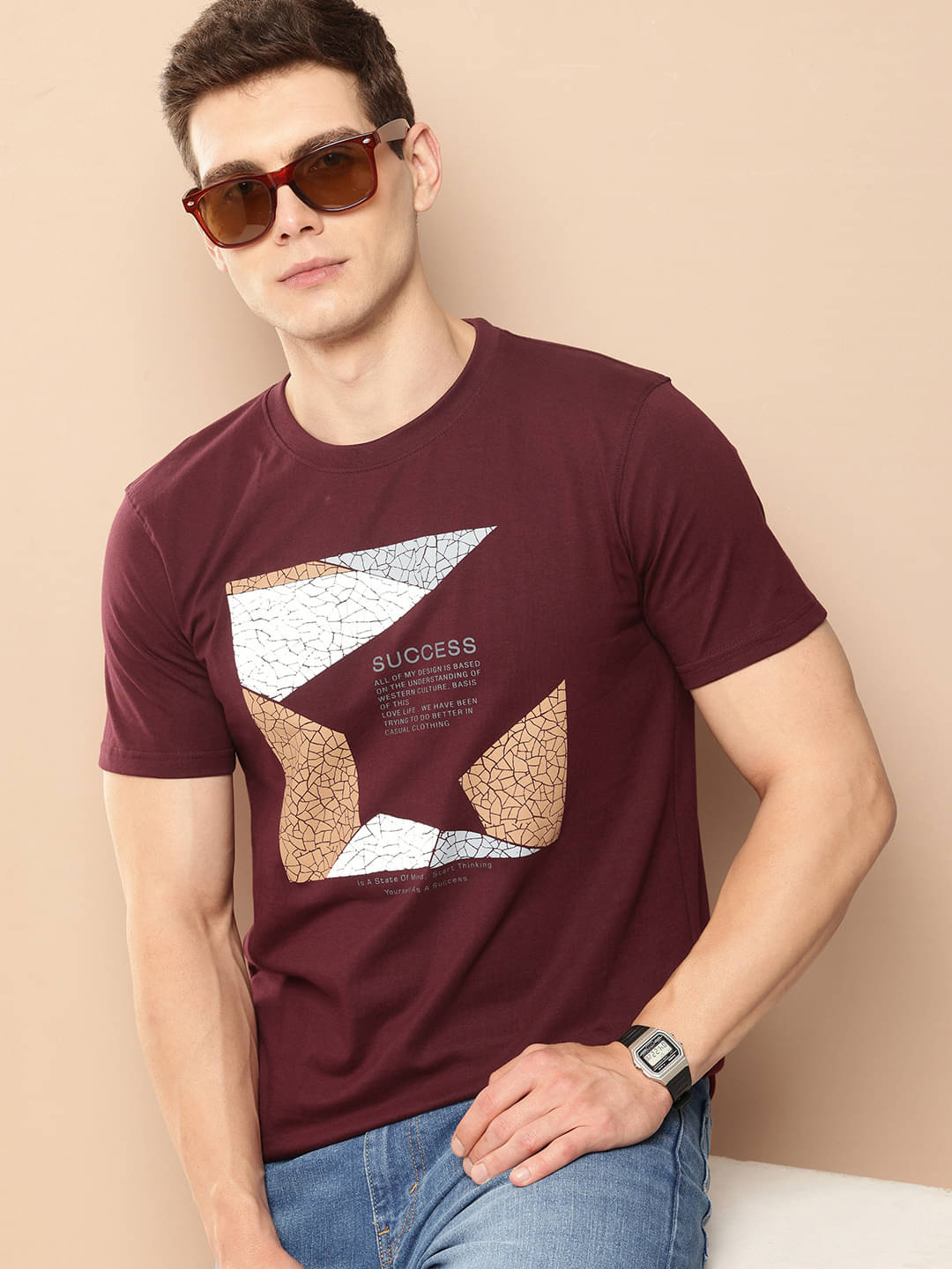 FROSEN FOX Men Cotton Blend Regular Fit Printed T-Shirt ( Maroon ) FROSEN FOX Men Cotton Blend Regular Fit Printed T-Shirt ( Maroon )