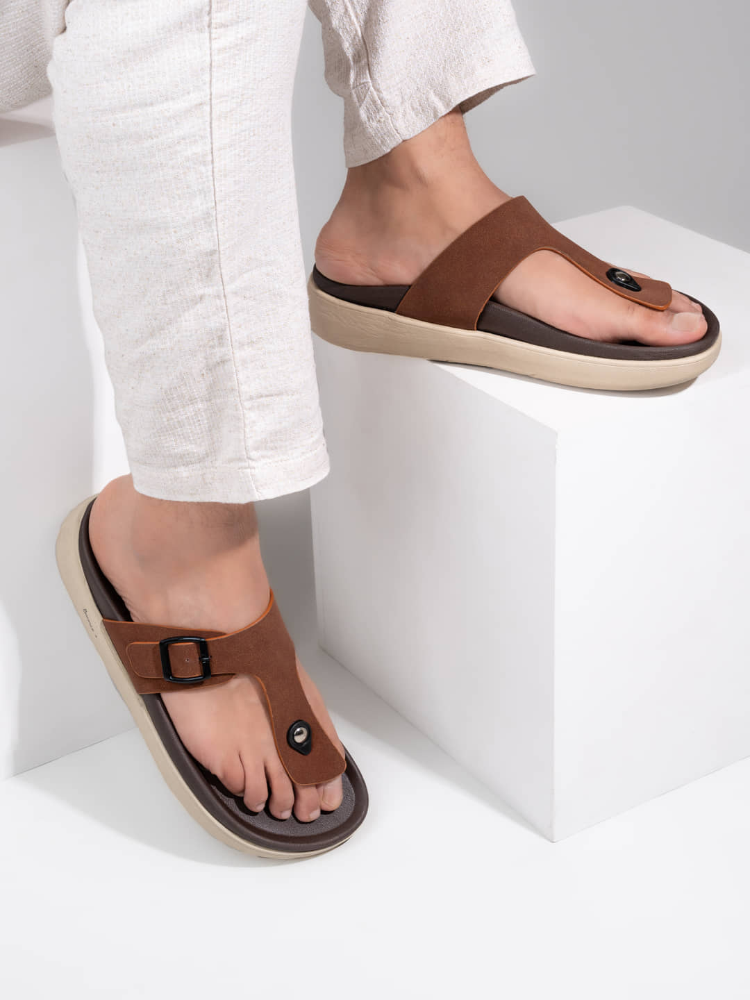 Fentacia Brown Men's Leather Slipper