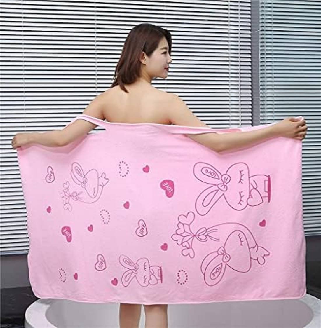    			Magnique Pack of 1 Microfibre 350 -GSM Bath Towel ( Multicolor )