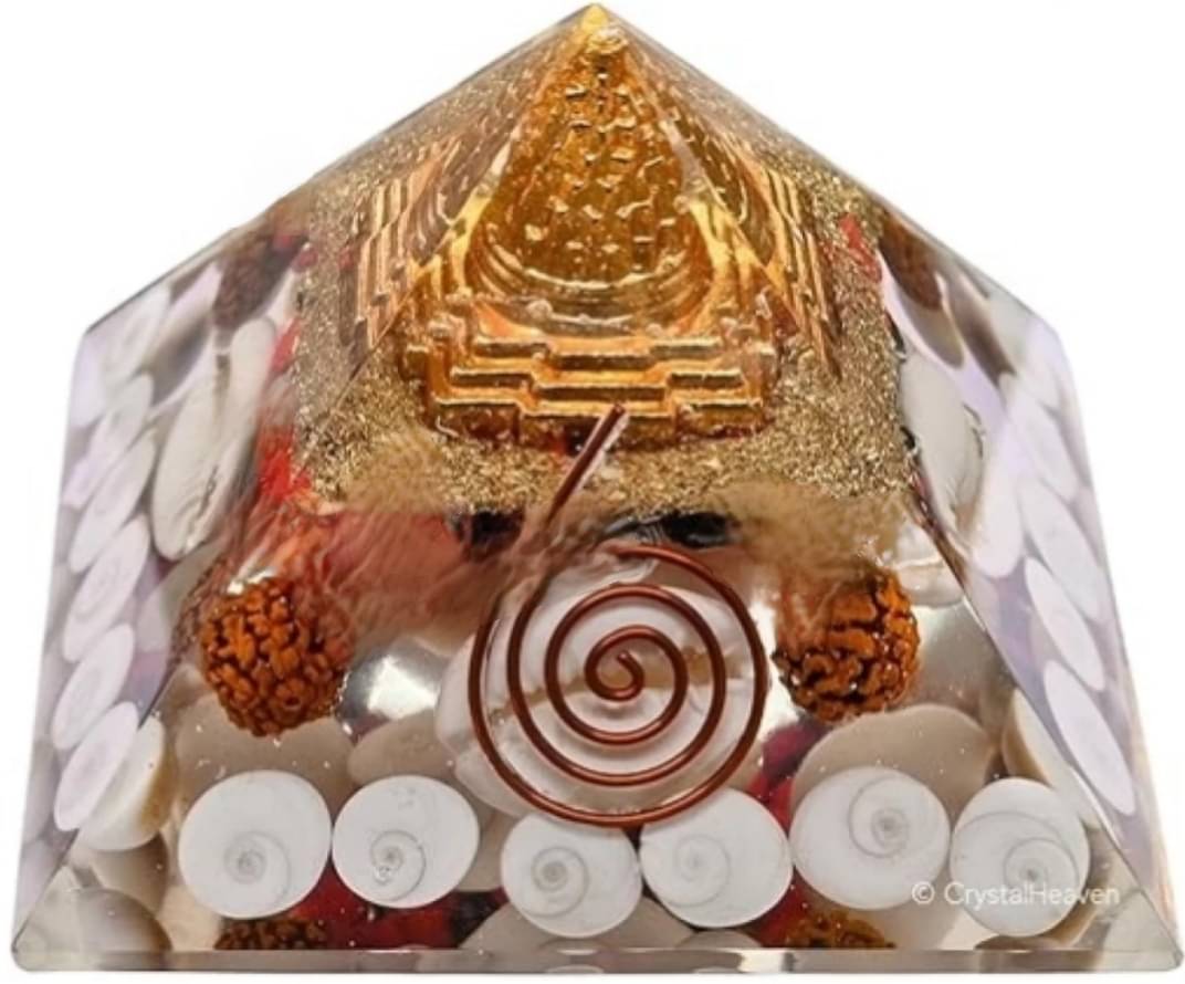 Tigeto - The Vastu Aura Shree Laxmi Gomti Chakra Yantra Pyramid Crystal Yantra (Pack of 1) Tigeto - The Vastu Aura Shree Laxmi Gomti Chakra Yantra Pyramid Crystal Yantra (Pack of 1)