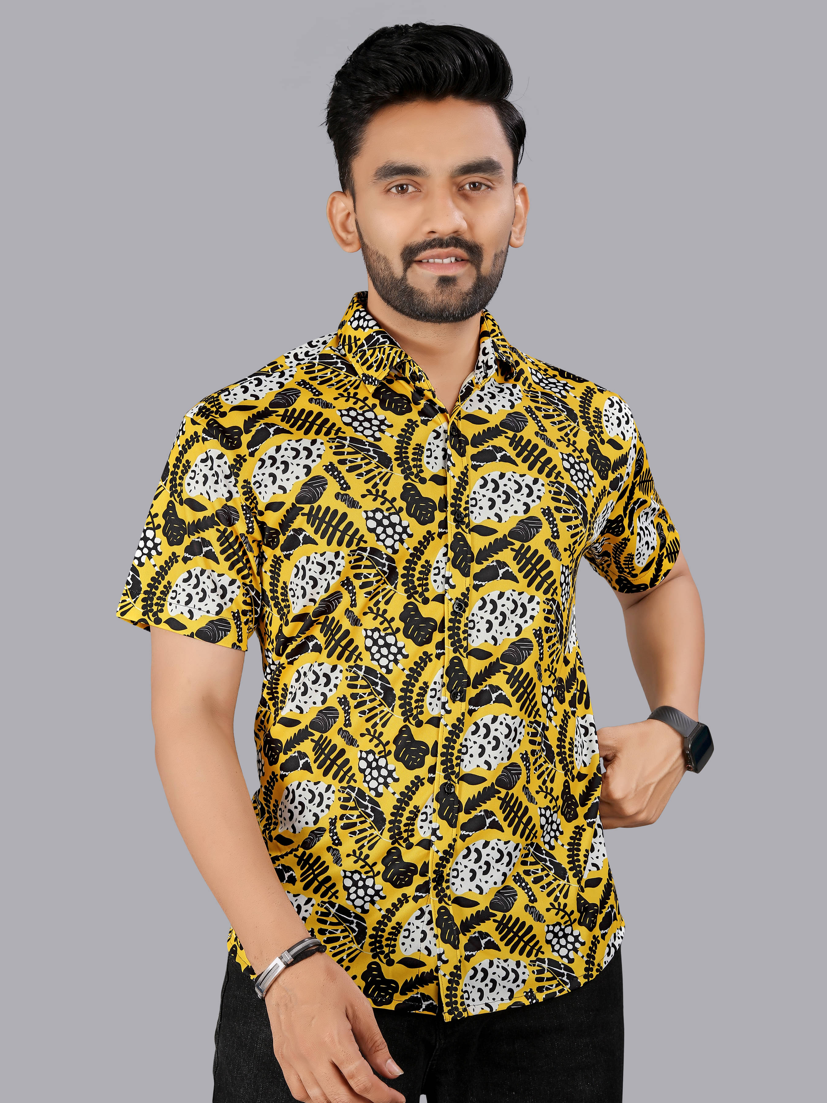     			FTX Polyester Regular Fit Printed Half Sleeves Men's Casual Shirt - Gold ( Pack of 1 )