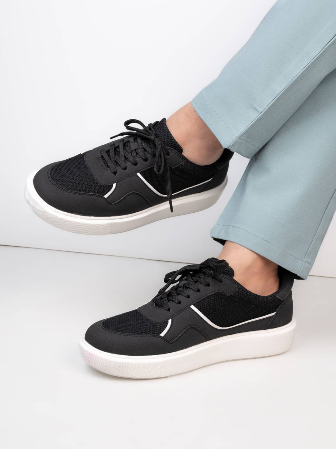    			Fentacia Fentacia Men Black Lightweight Sneakers Black Men's Sneakers