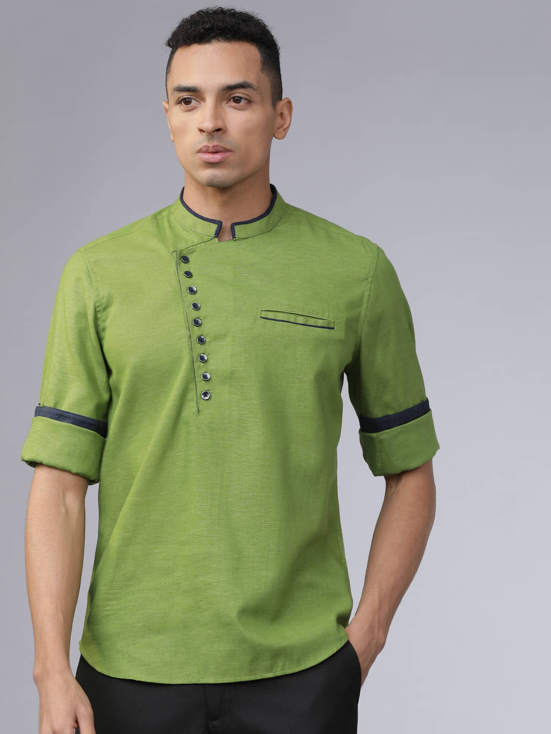Highlander 100% Cotton Regular Fit Solids Full Sleeves Men's Casual Shirt - Brown ( Pack of 1 ) Highlander 100% Cotton Regular Fit Solids Full Sleeves Men's Casual Shirt - Brown ( Pack of 1 )