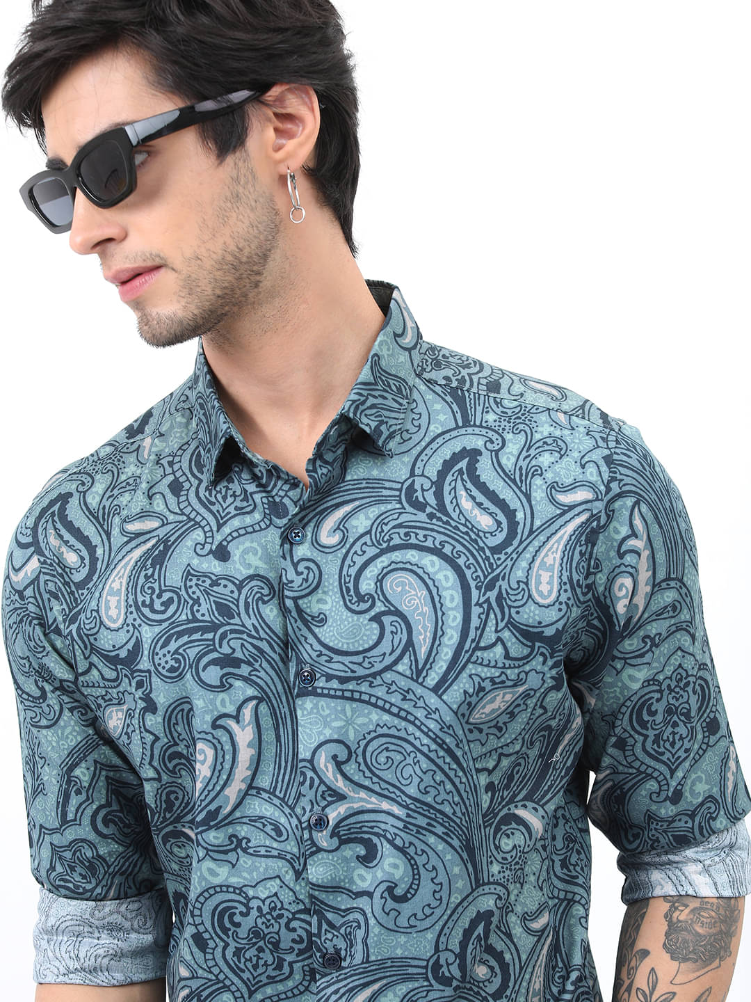 Highlander 100% Cotton Slim Fit Printed Full Sleeves Men's Casual Shirt - Teal ( Pack of 1 )     			Highlander 100% Cotton Slim Fit Printed Full Sleeves Men's Casual Shirt - Teal ( Pack of 1 )