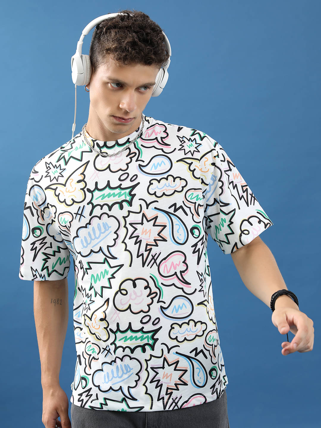 Highlander Men Polyester Slim Fit Printed T-Shirt ( White ) Highlander Men Polyester Slim Fit Printed T-Shirt ( White )