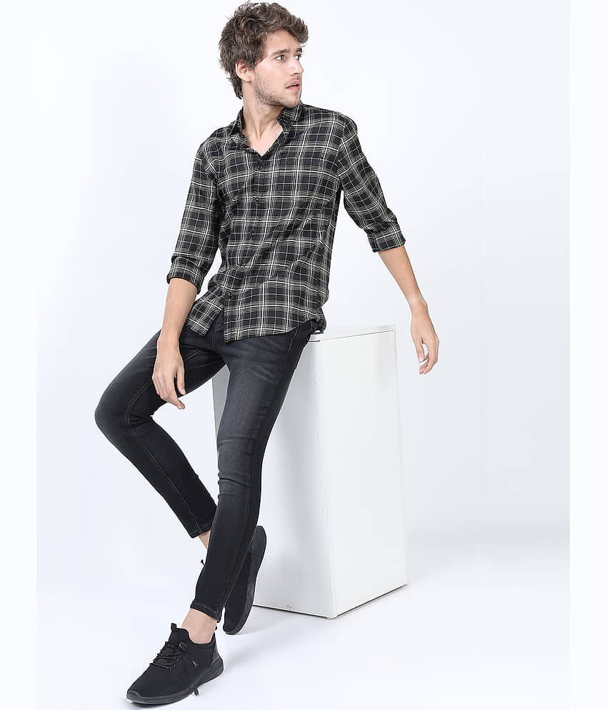 Highlander Slim Fit Clean Look Men's Jeans - Black ( Pack of 1 )