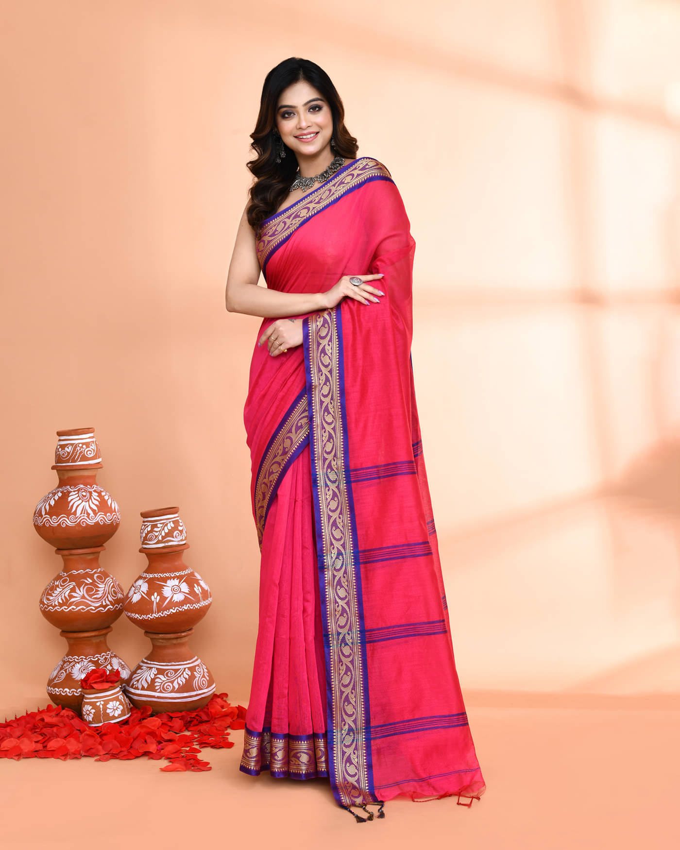     			PIYARI FASHION Cotton Blend Self Design Chettinad Saree With Unstitched Blouse Piece ( Rose Gold )