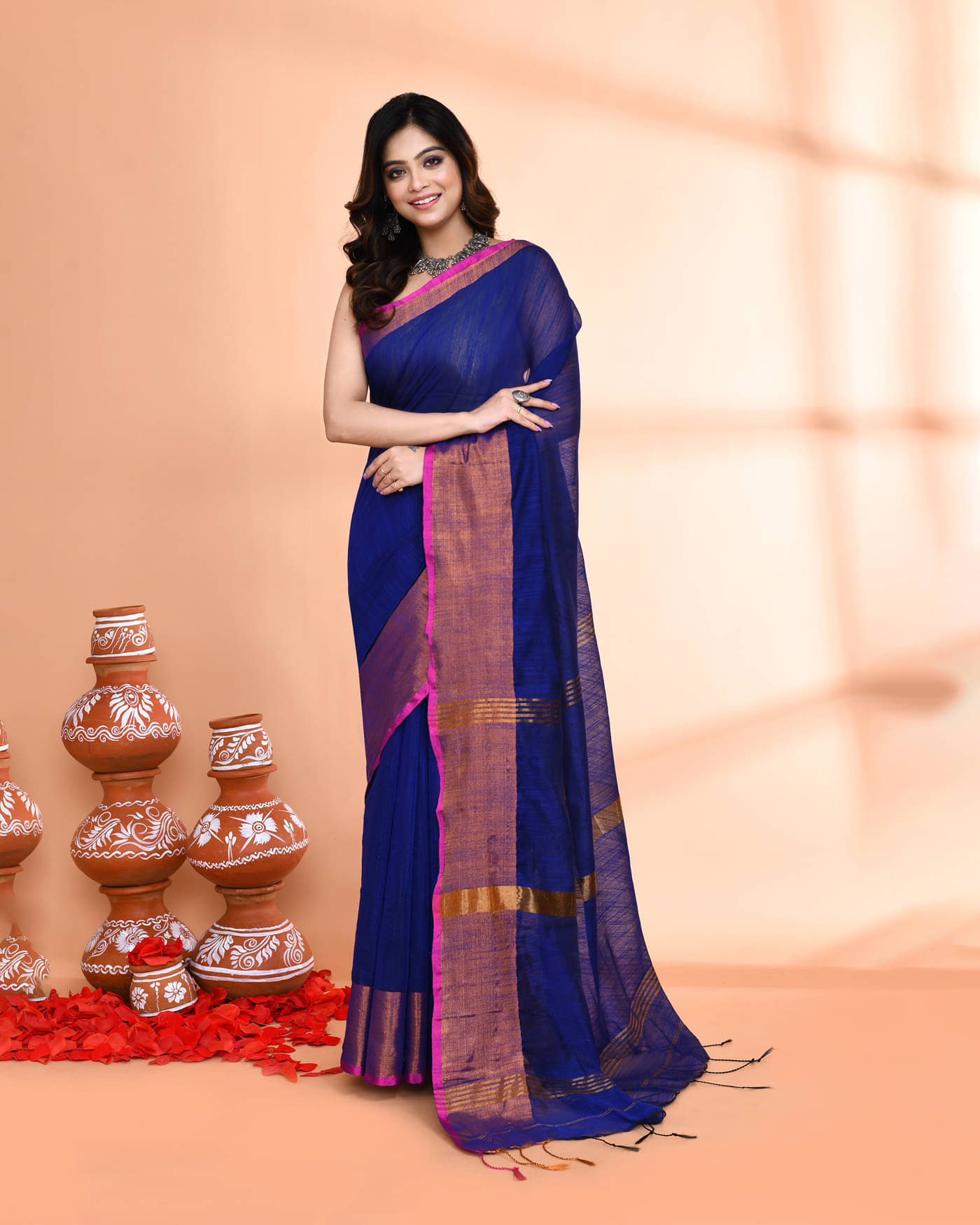     			PIYARI FASHION Cotton Blend Self Design Mangalgiri Saree With Unstitched Blouse Piece ( Blue )