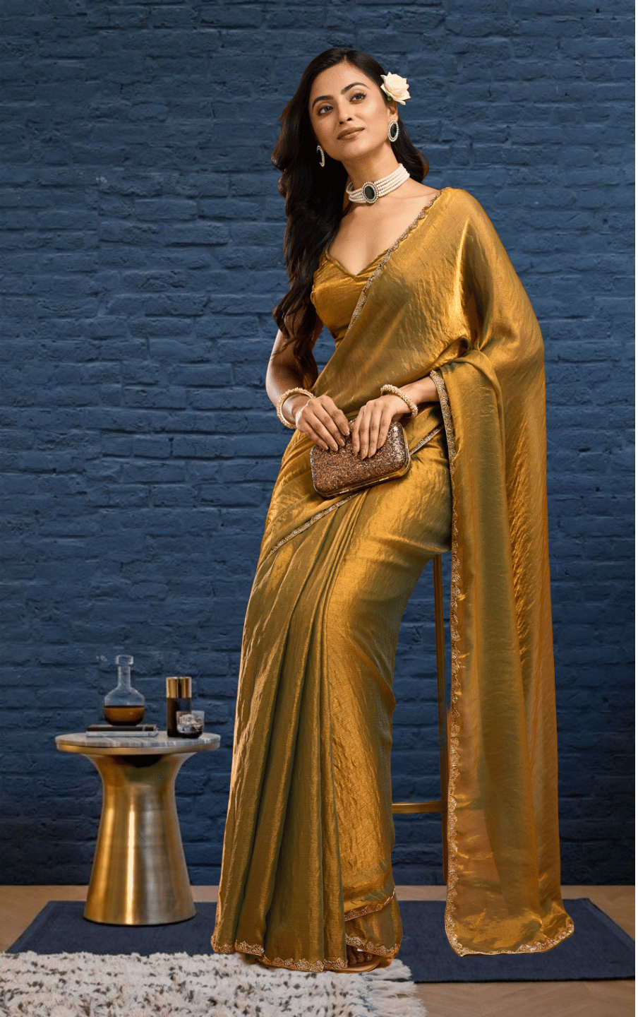     			Sundhaji Trends Chiffon Solid Pashmina Saree With Unstitched Blouse Piece ( Gold )