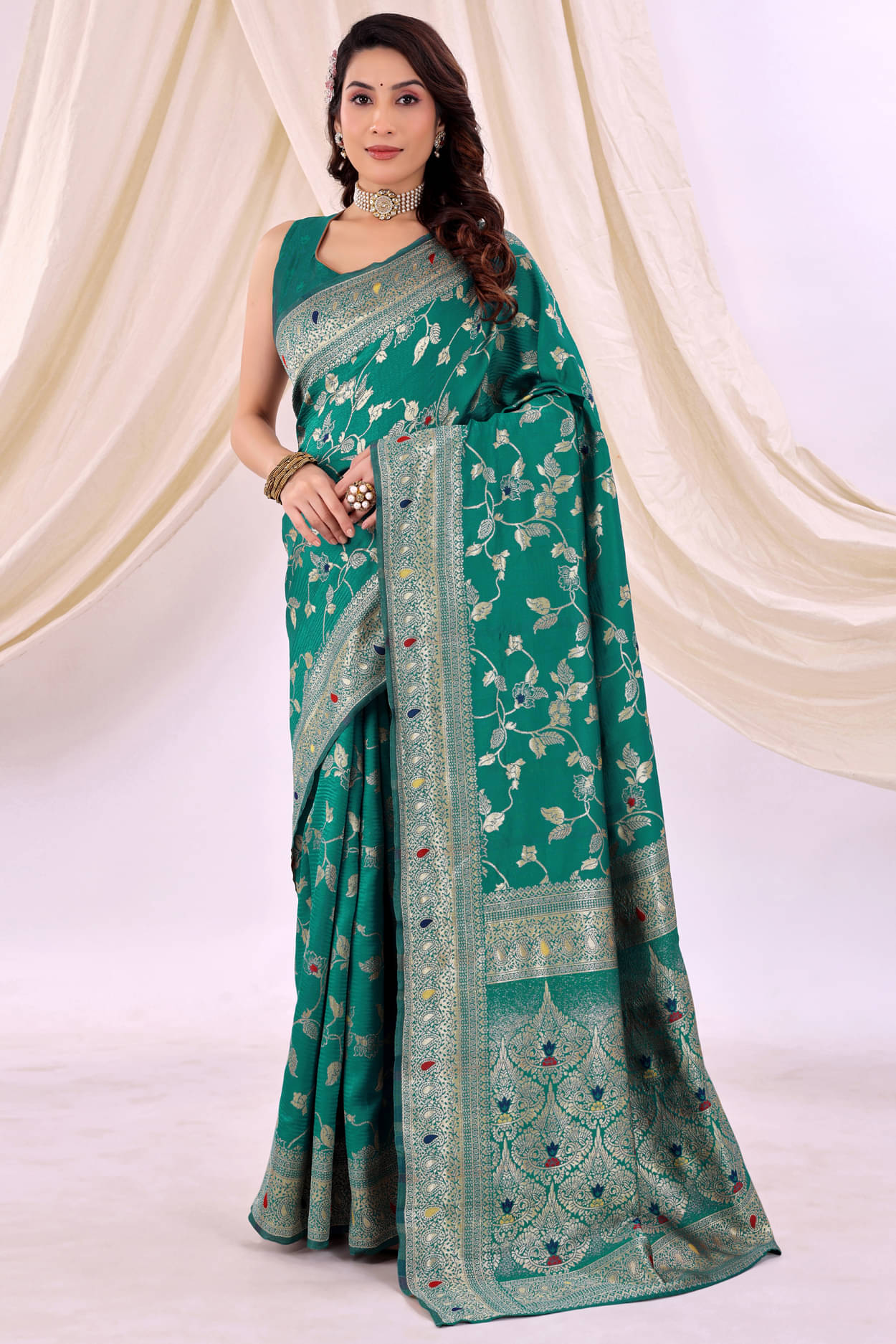     			Suntex Silk Embellished Kanjeevaram Sarees With Unstitched Blouse Piece ( Rama )