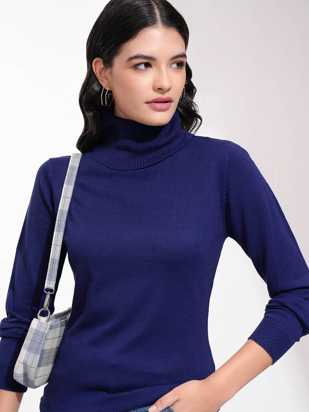 Tokyo Talkies Acrylic Regular Collar Women's Pullovers - Navy (Pack of 1) Tokyo Talkies Acrylic Regular Collar Women's Pullovers - Navy (Pack of 1)