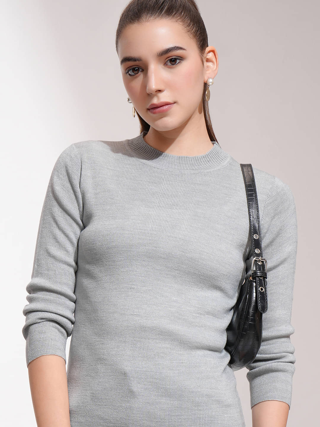     			Tokyo Talkies Women Acrylic Pullover ( Grey )