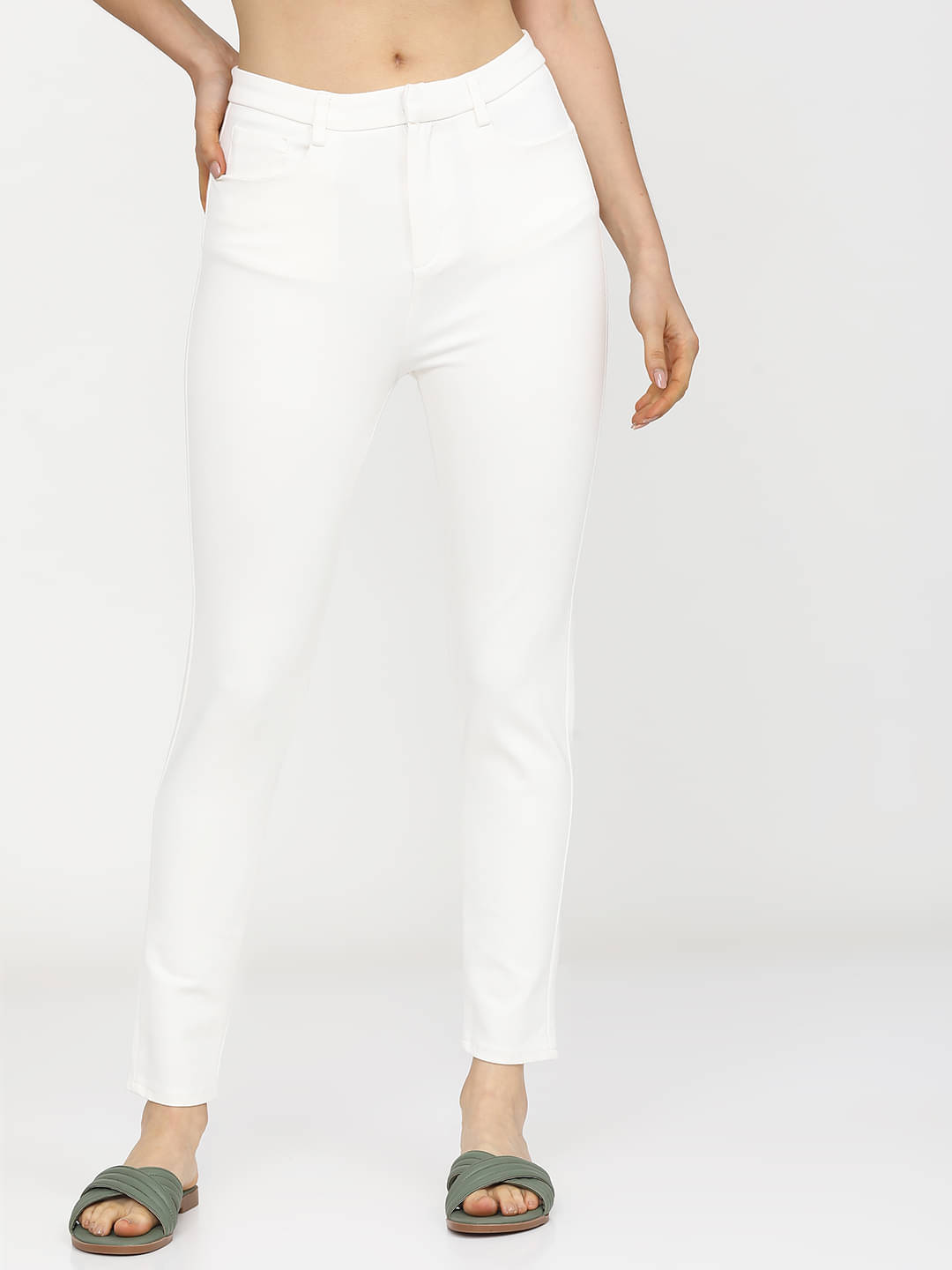     			Tokyo Talkies Pack of 1 Viscose Slim Women's Casual Pants ( Off White )