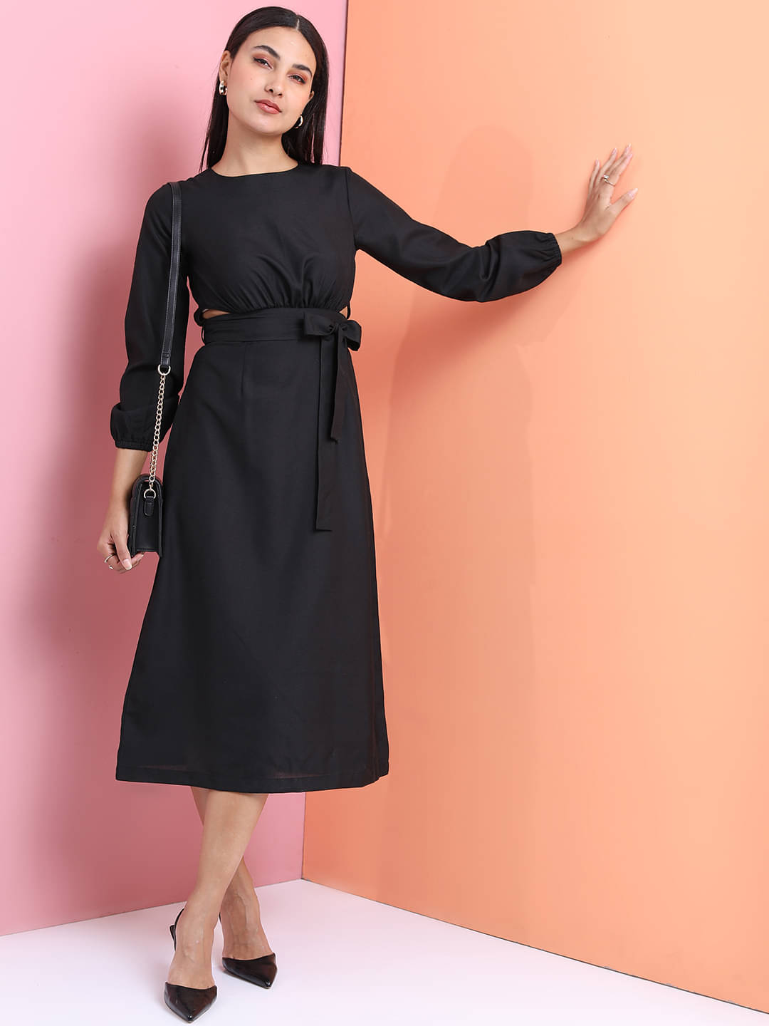 Tokyo Talkies Women Polyester Solid Fit & Flare Dress ( Black ) Tokyo Talkies Women Polyester Solid Fit & Flare Dress ( Black )