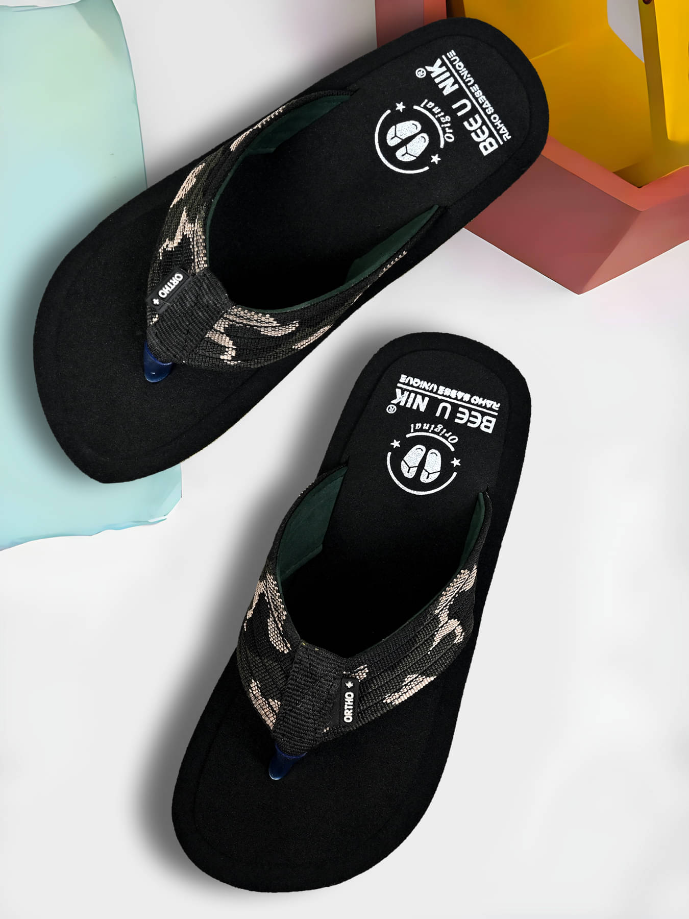     			BEE U NIK Multicolor Men's Thong Flip Flop