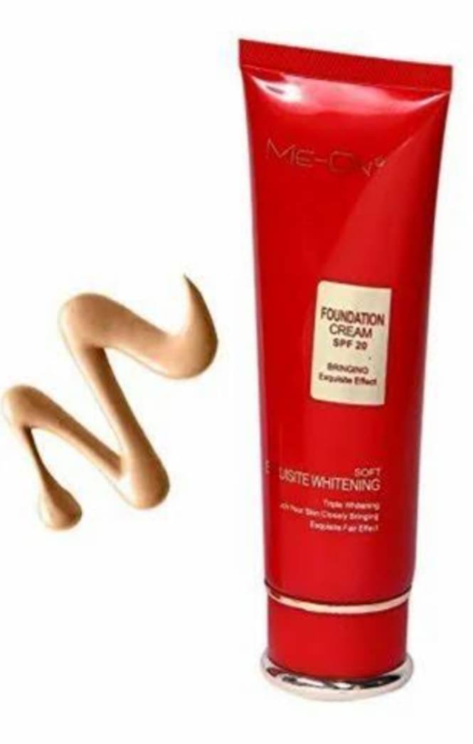     			Generic Matte Cream For All Skin Types Skin Light Foundation Pack of 1