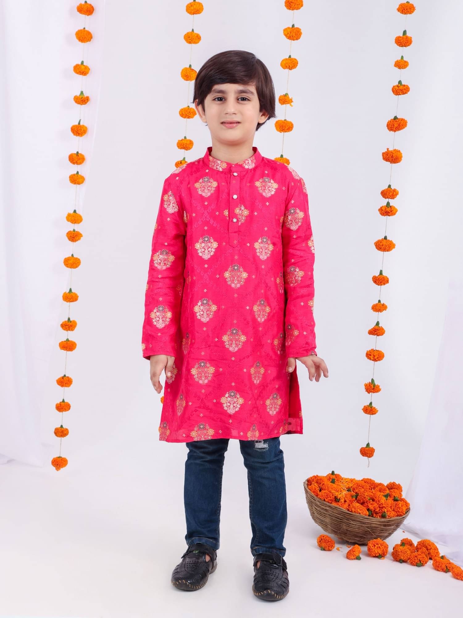 MASTARANG Boys Brocade Solid Pattern Kurta ( Pink , Pack of 1 ) MASTARANG Boys Brocade Solid Pattern Kurta ( Pink , Pack of 1 )