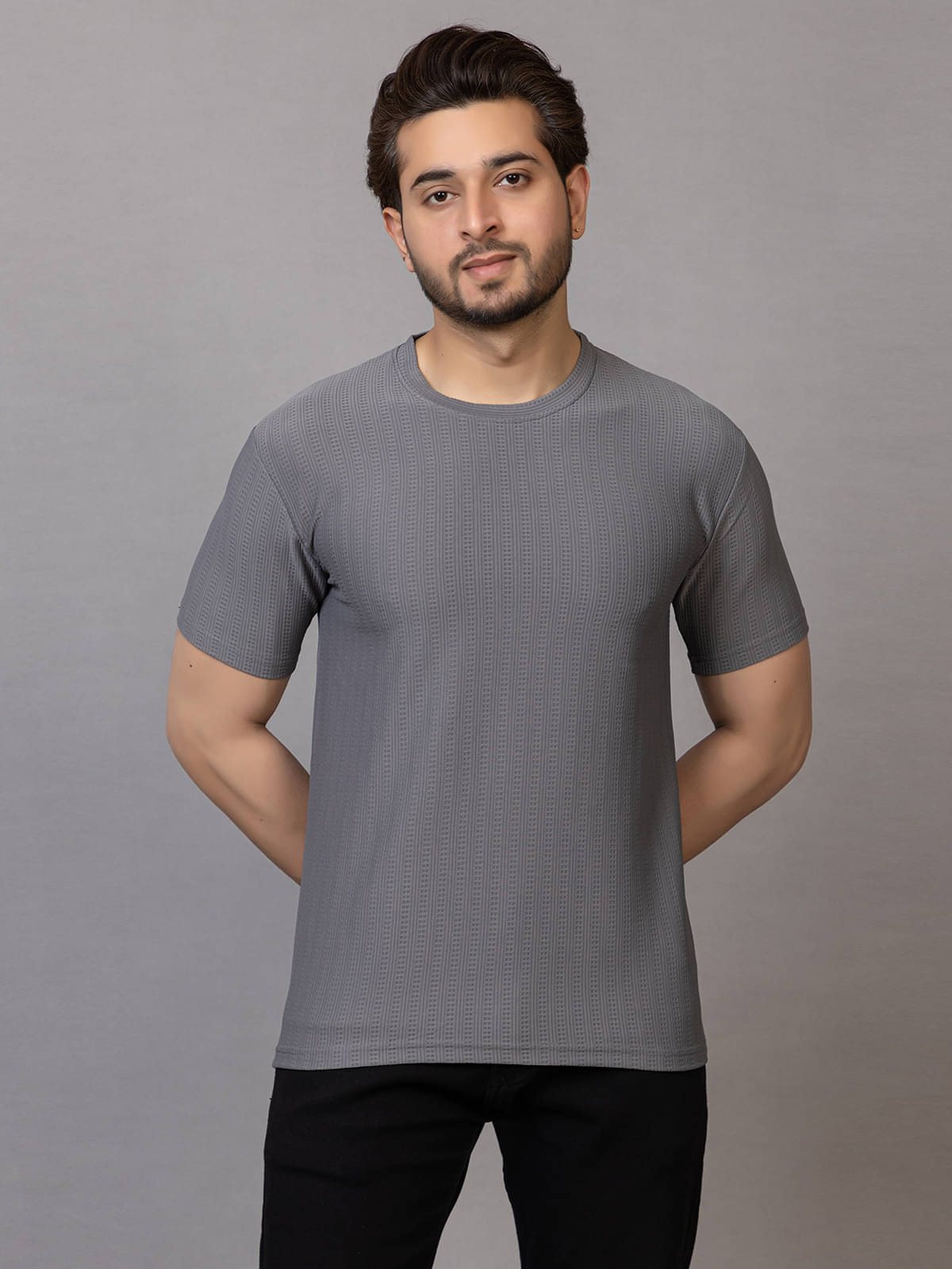 RuarX Men Cotton Blend Regular Fit Solid T-Shirt ( Grey ) RuarX Men Cotton Blend Regular Fit Solid T-Shirt ( Grey )