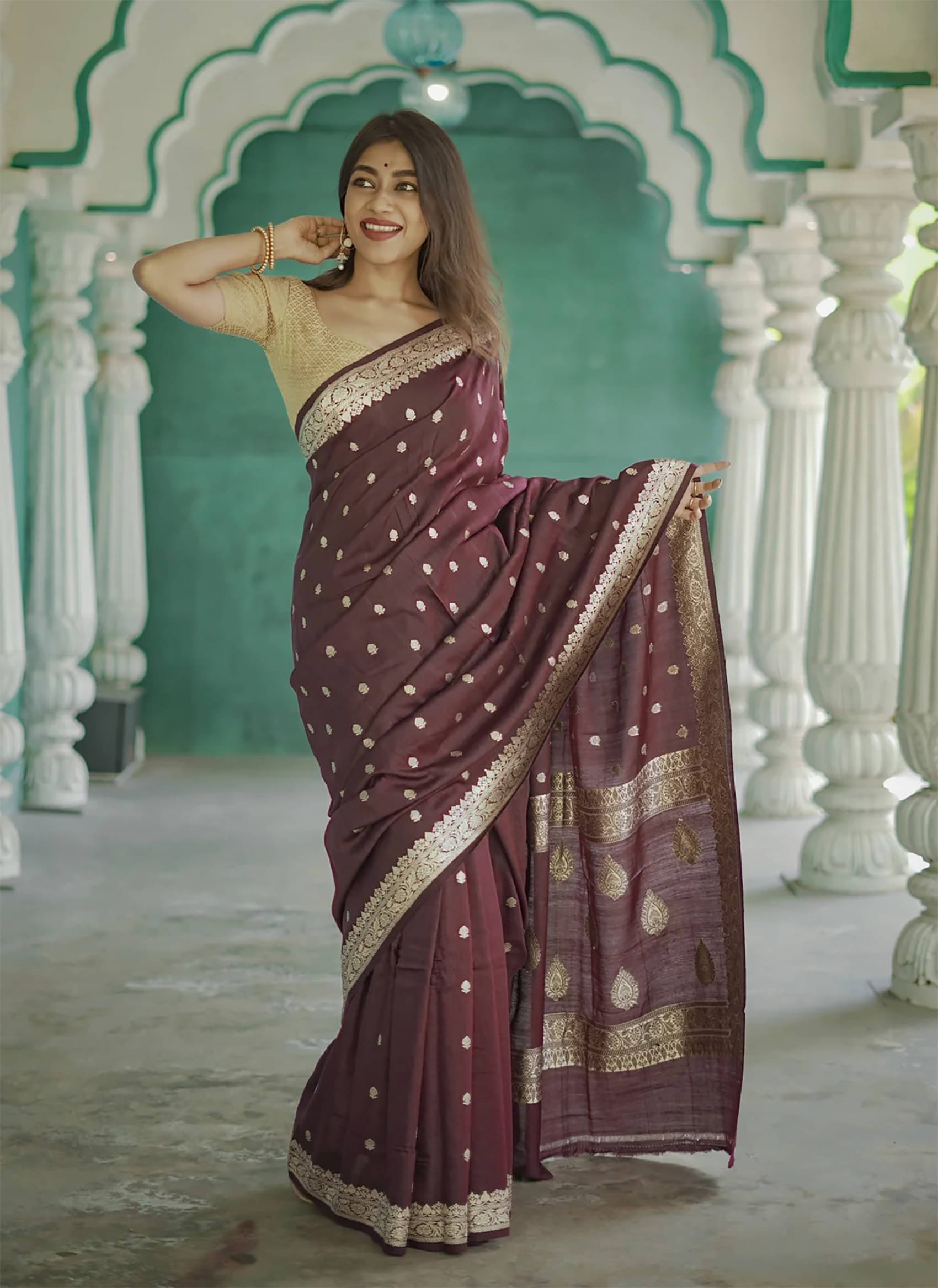 Trijal Fab Jacquard Self Design Kanjeevaram Sarees With Unstitched Blouse Piece ( Cream ) Trijal Fab Jacquard Self Design Kanjeevaram Sarees With Unstitched Blouse Piece ( Cream )