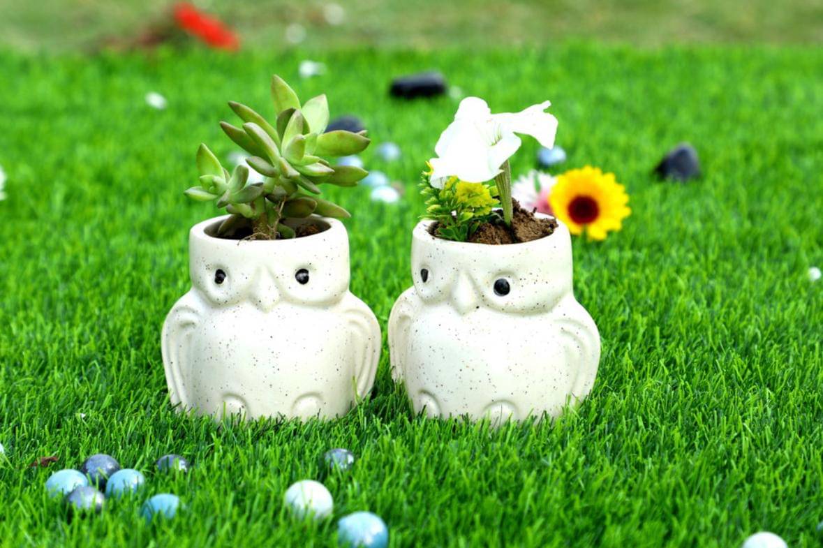     			White Textured Ceramic Owl Shaped Planters