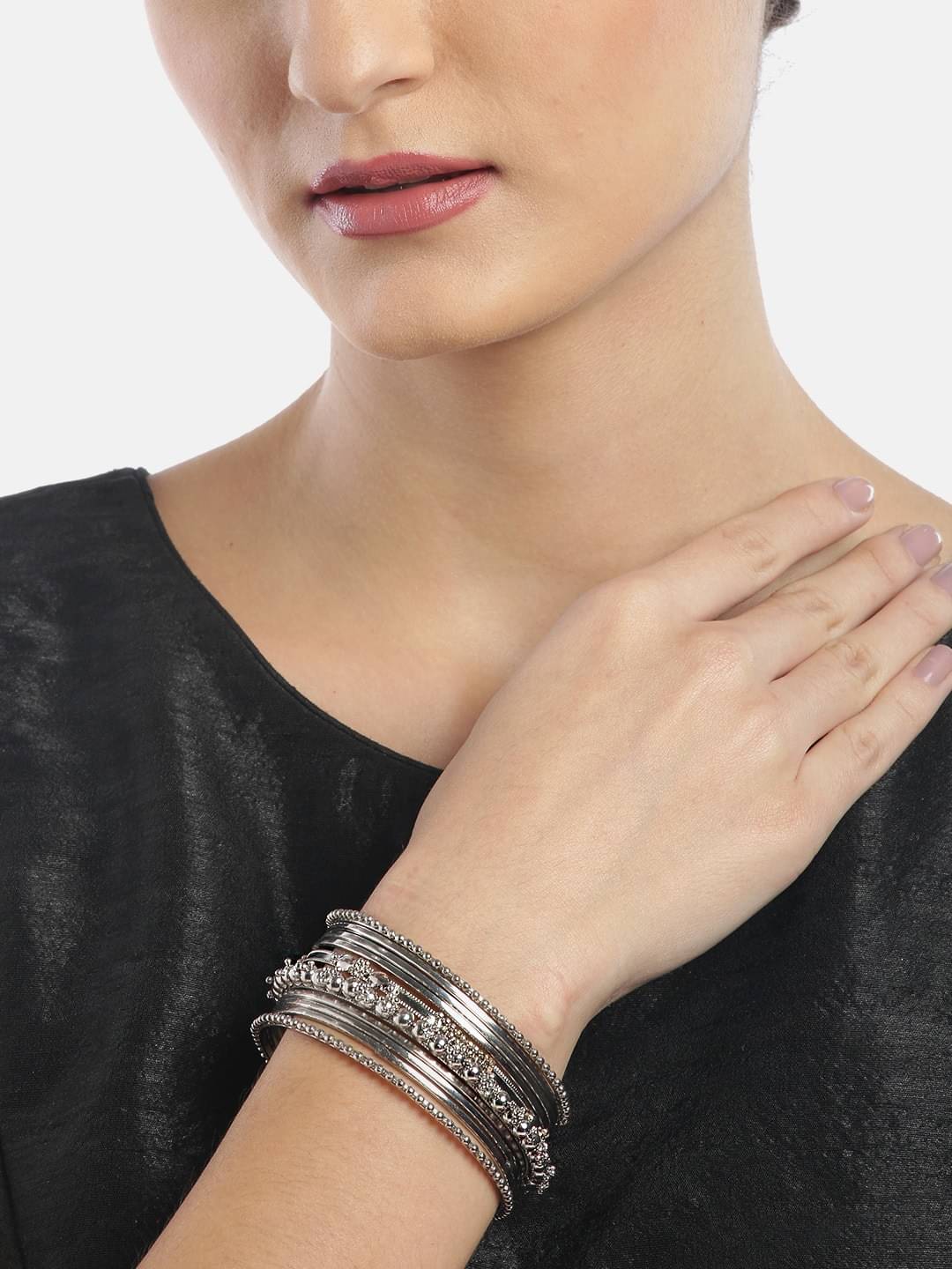     			YOUBELLA Silver Bangle Set ( Pack of 1 )