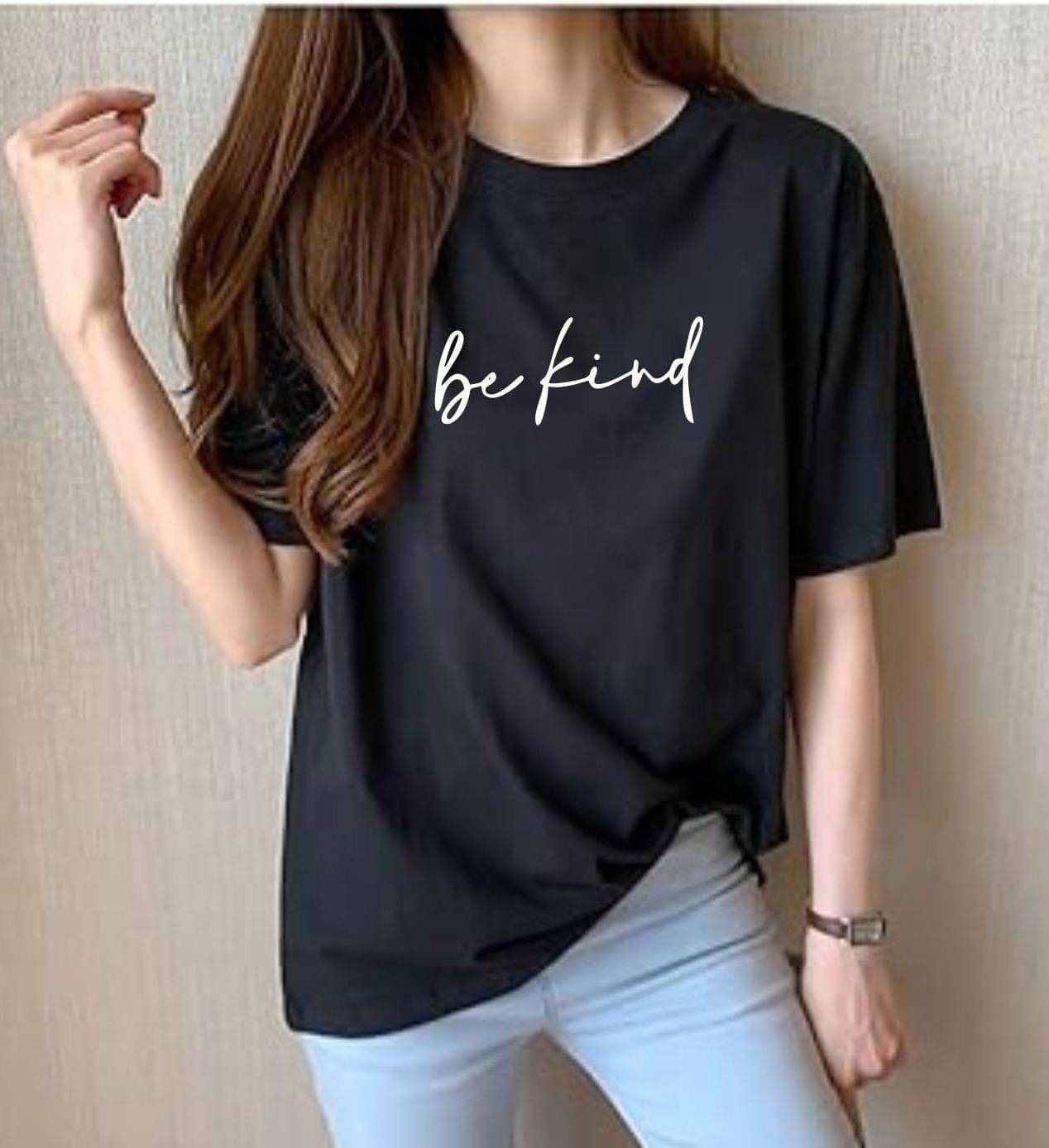     			ekadravin Women Cotton Printed Oversized Fit Round Neck T-Shirt ( Black )